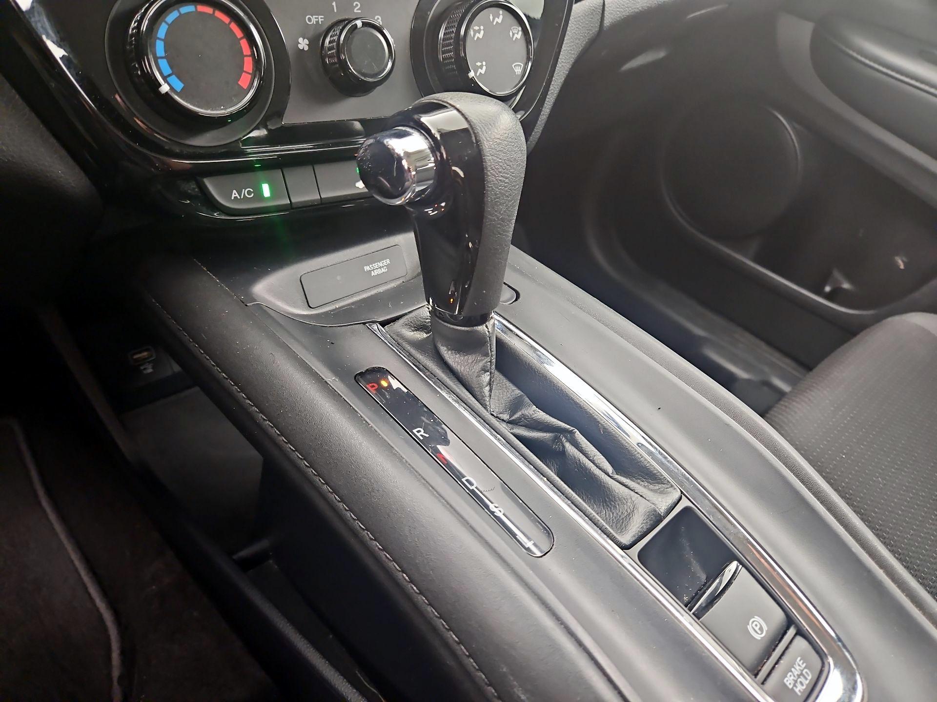 Thumbnail: 2021 Honda HR-V - 17