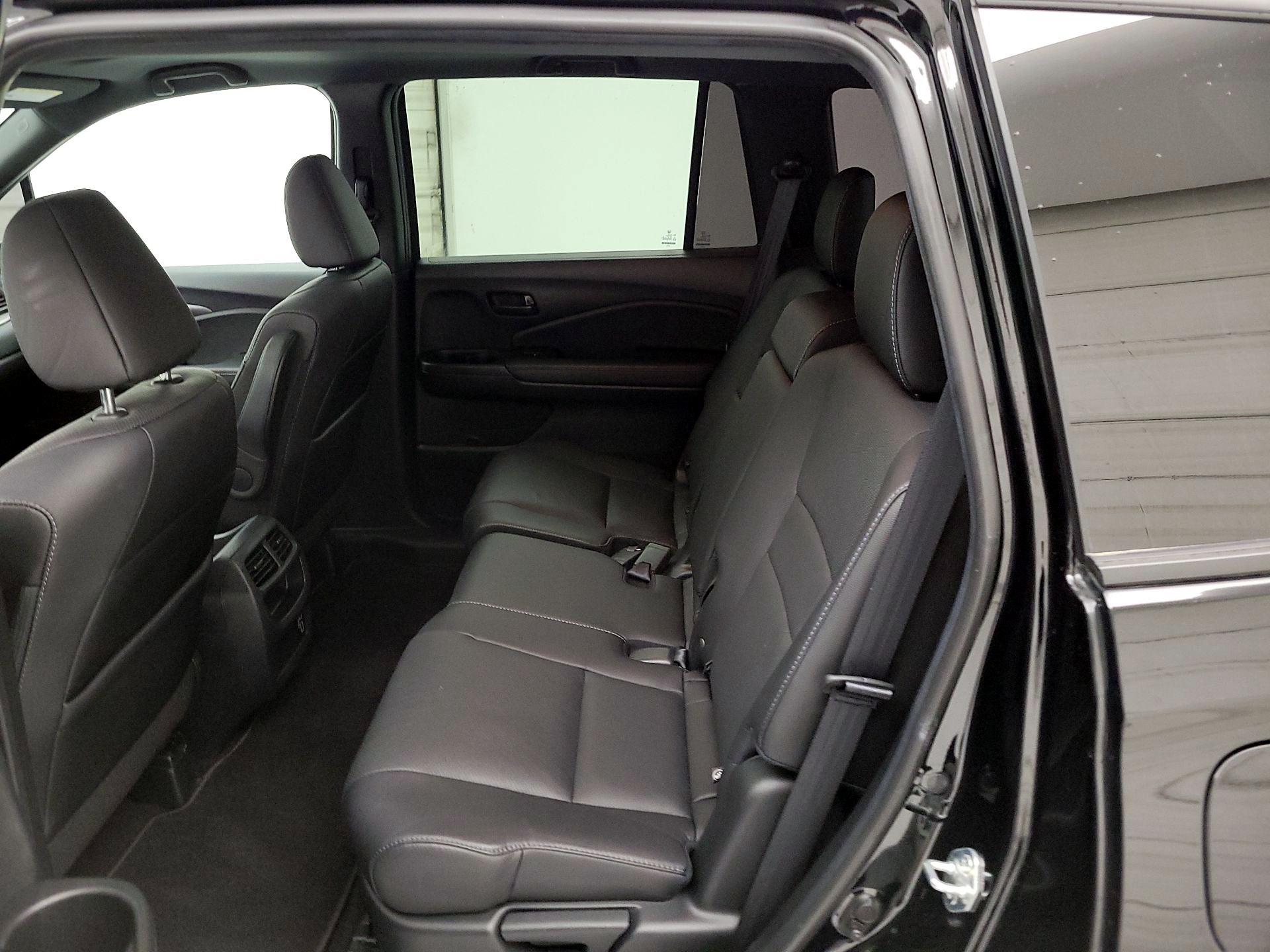 Thumbnail: 2022 Honda Passport - 19