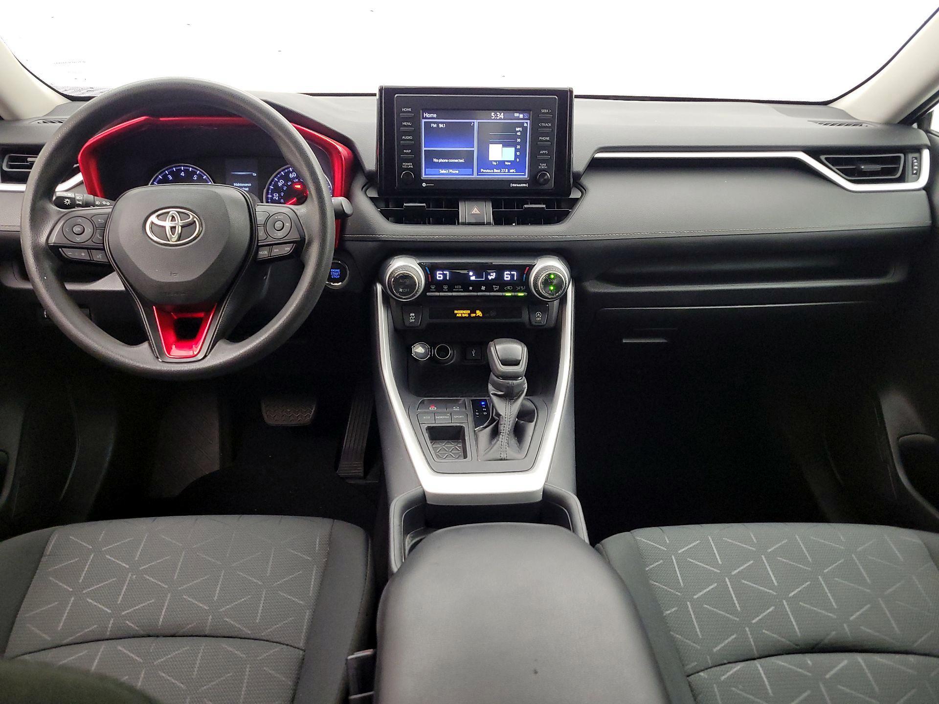 Thumbnail: 2021 Toyota RAV4 - 9