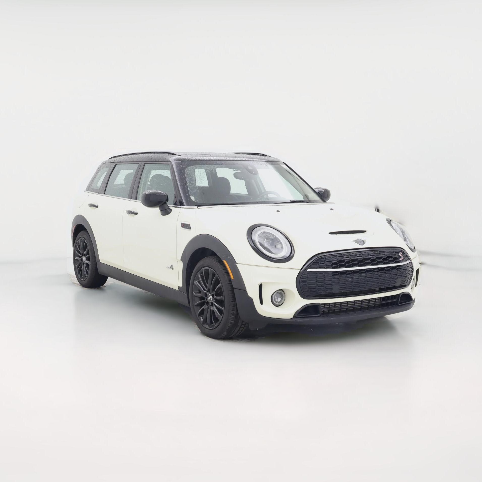 Thumbnail: 2022 MINI Cooper Clubman - 1