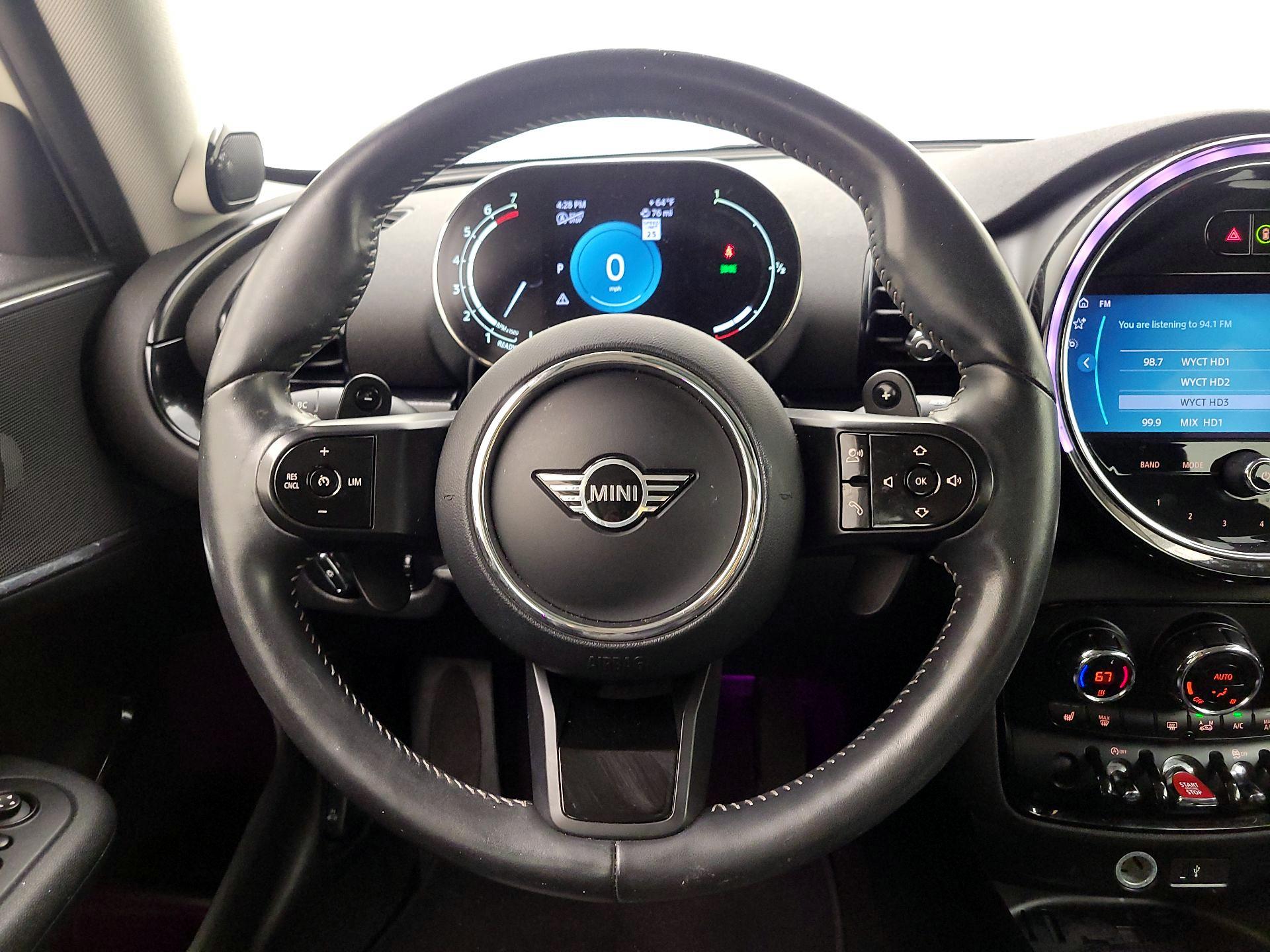 Thumbnail: 2022 MINI Cooper Clubman - 10