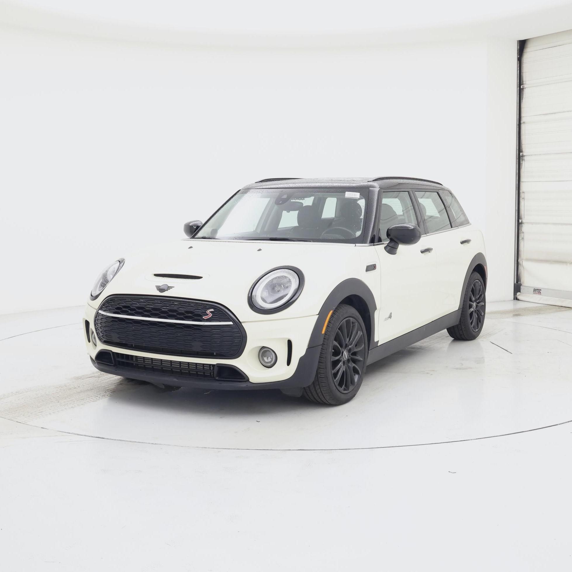 Thumbnail: 2022 MINI Cooper Clubman - 4