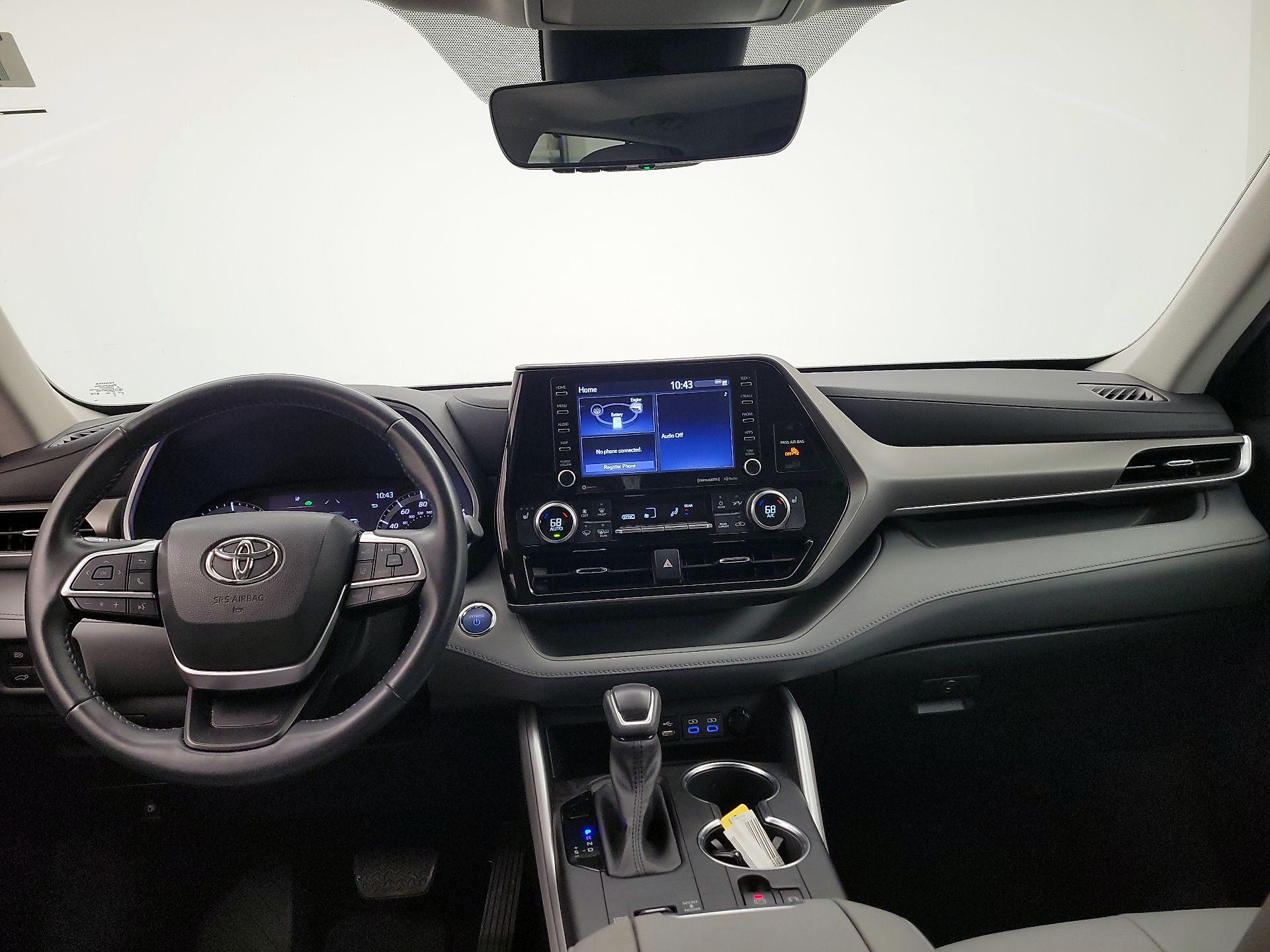 Thumbnail: 2022 Toyota Highlander - 9