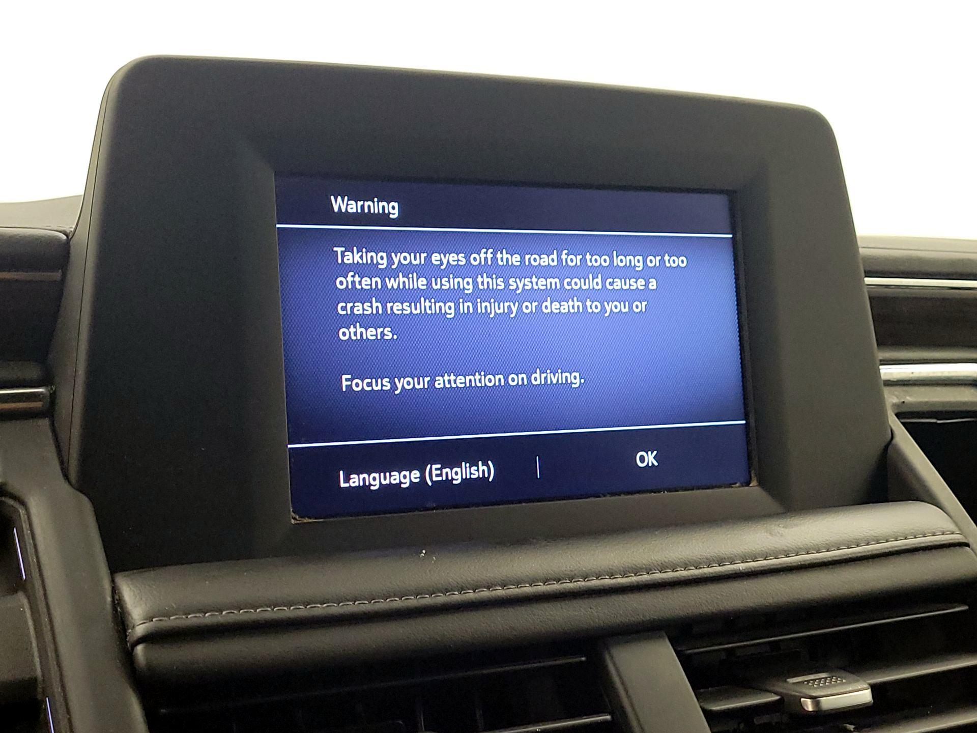 Thumbnail: 2023 Chevrolet Suburban - 15