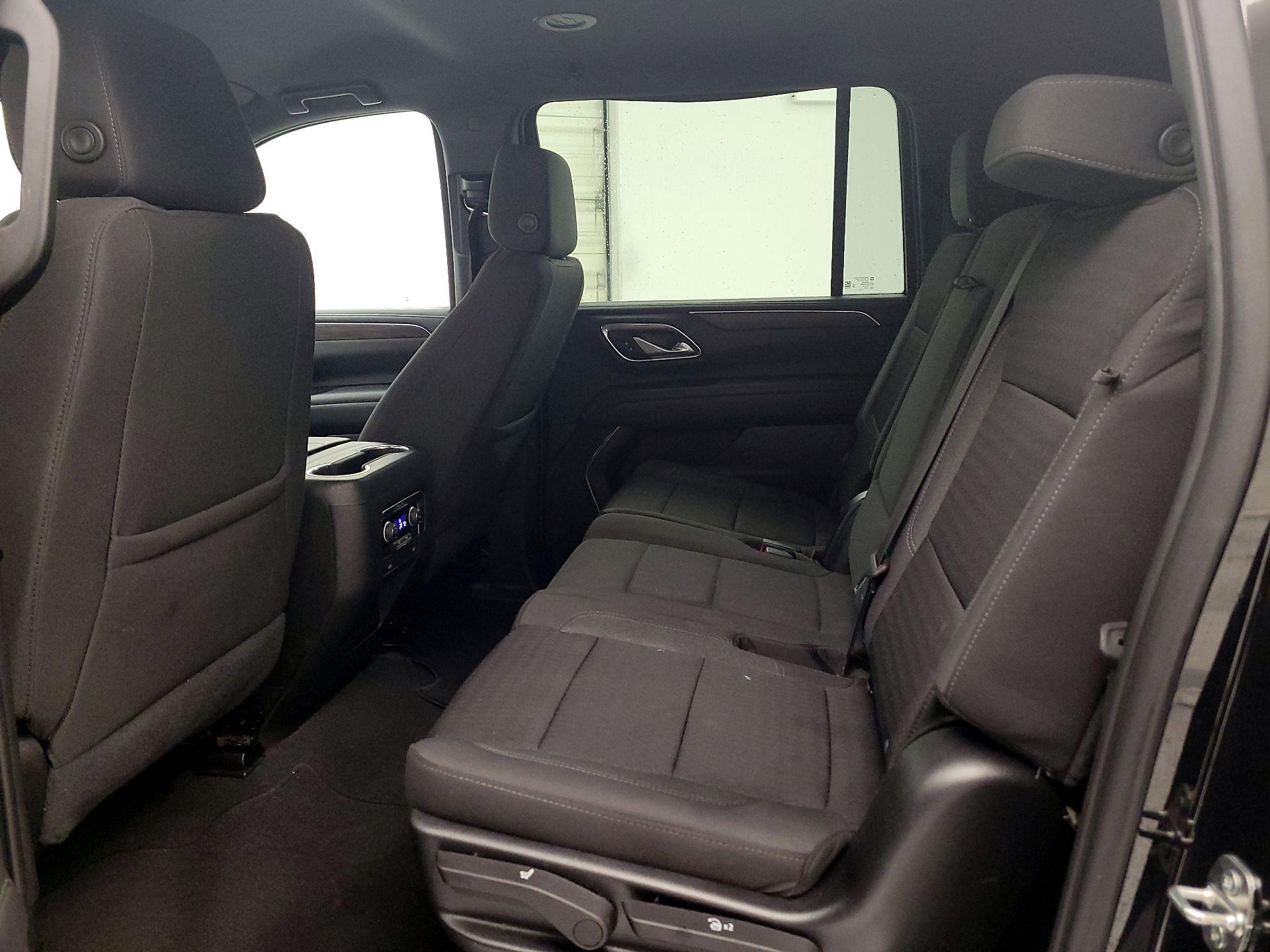 Thumbnail: 2023 Chevrolet Suburban - 19