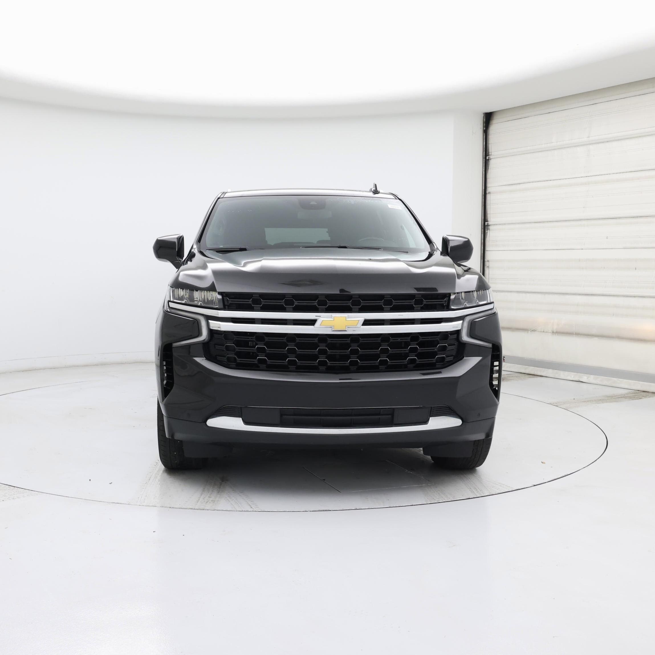 Thumbnail: 2023 Chevrolet Suburban - 5