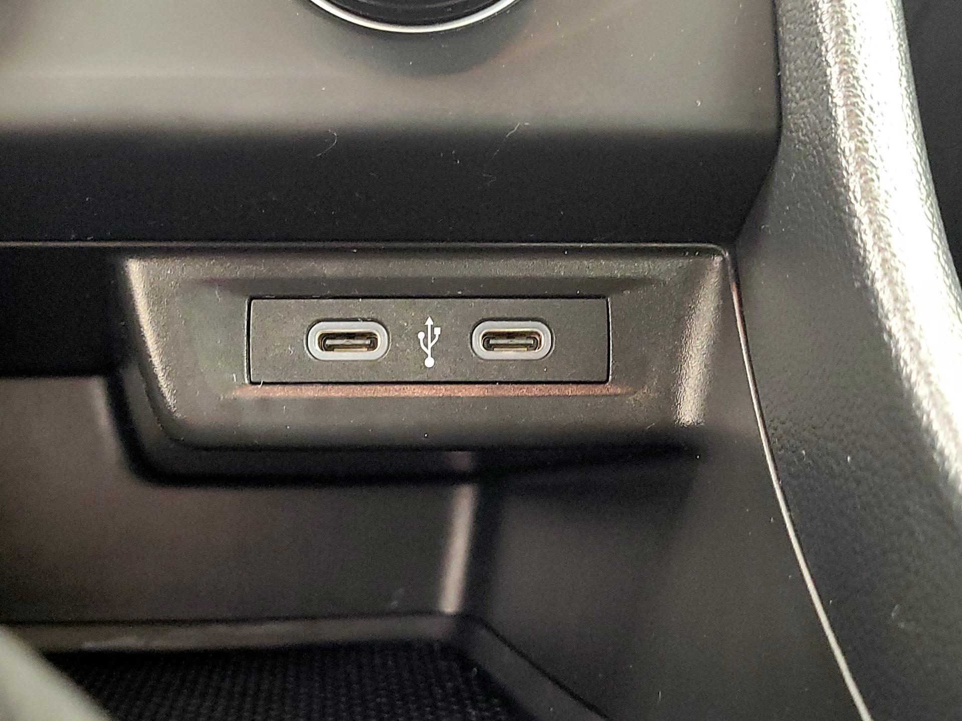 Thumbnail: 2024 Volkswagen Jetta - 18