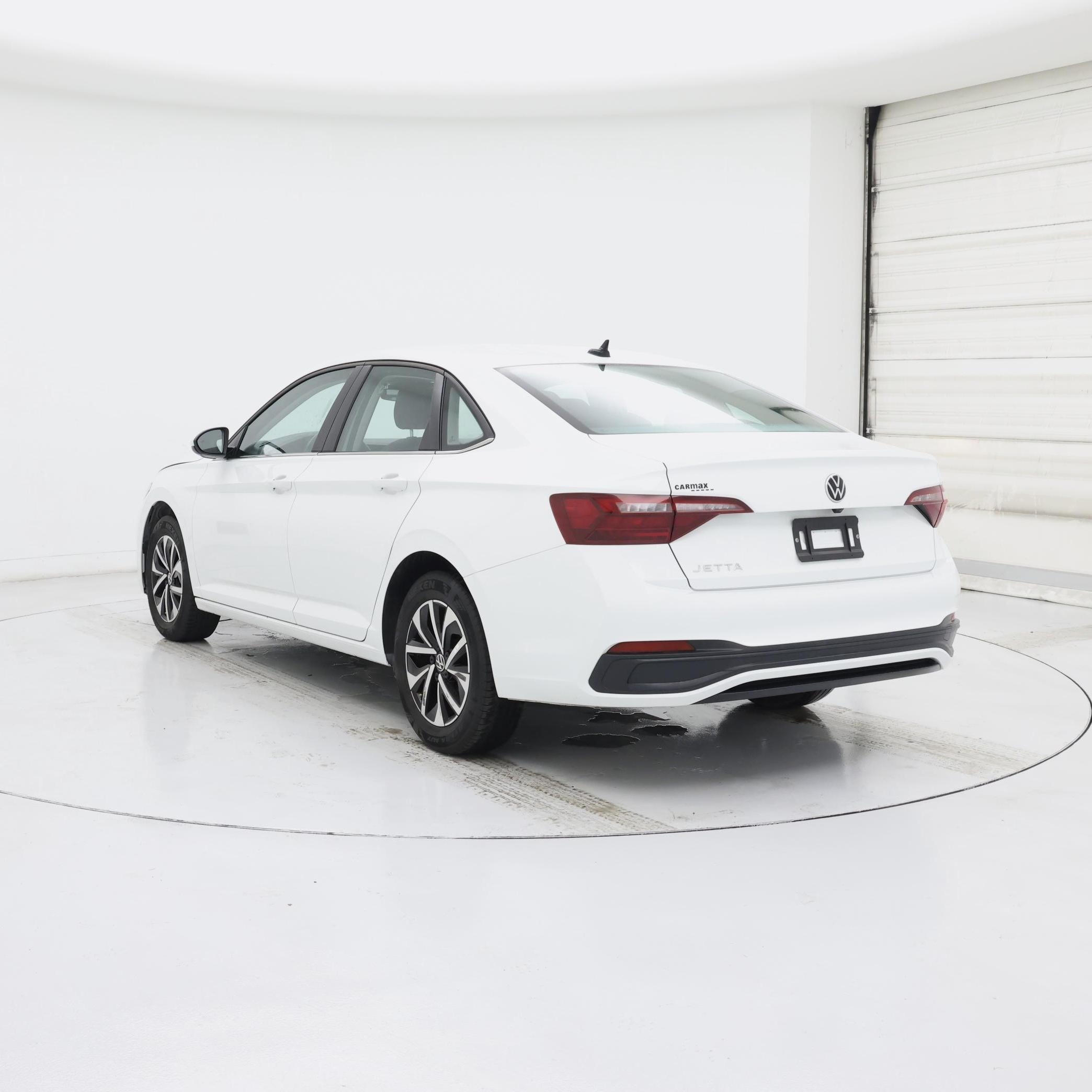 Thumbnail: 2024 Volkswagen Jetta - 2