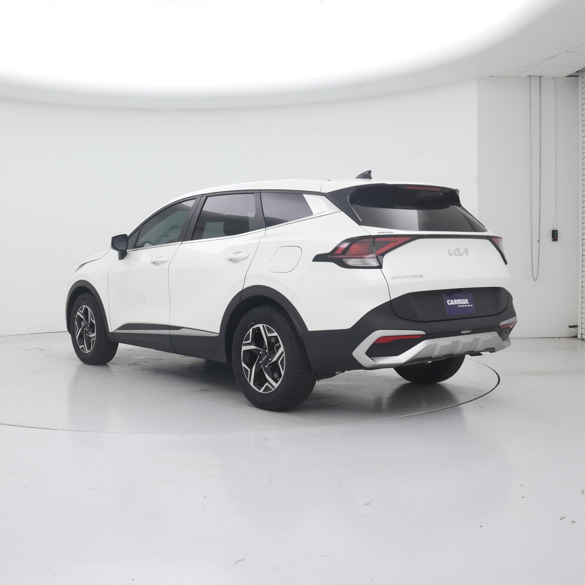Thumbnail: 2023 Kia Sportage - 2