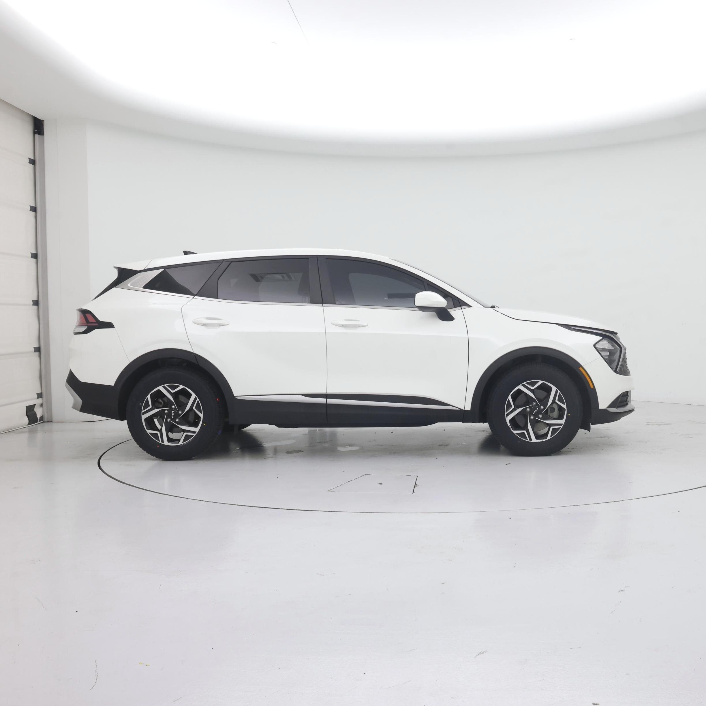 Thumbnail: 2023 Kia Sportage - 7