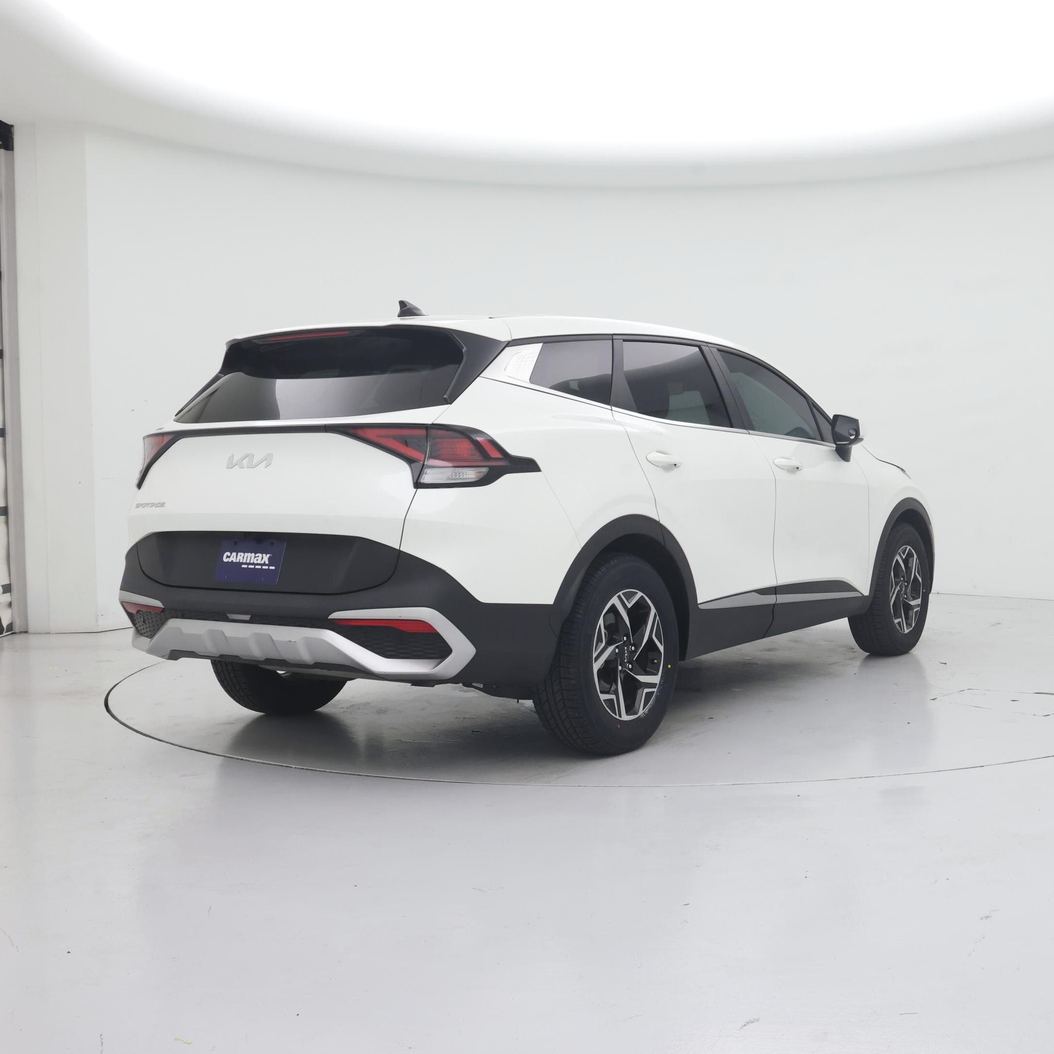 Thumbnail: 2023 Kia Sportage - 8