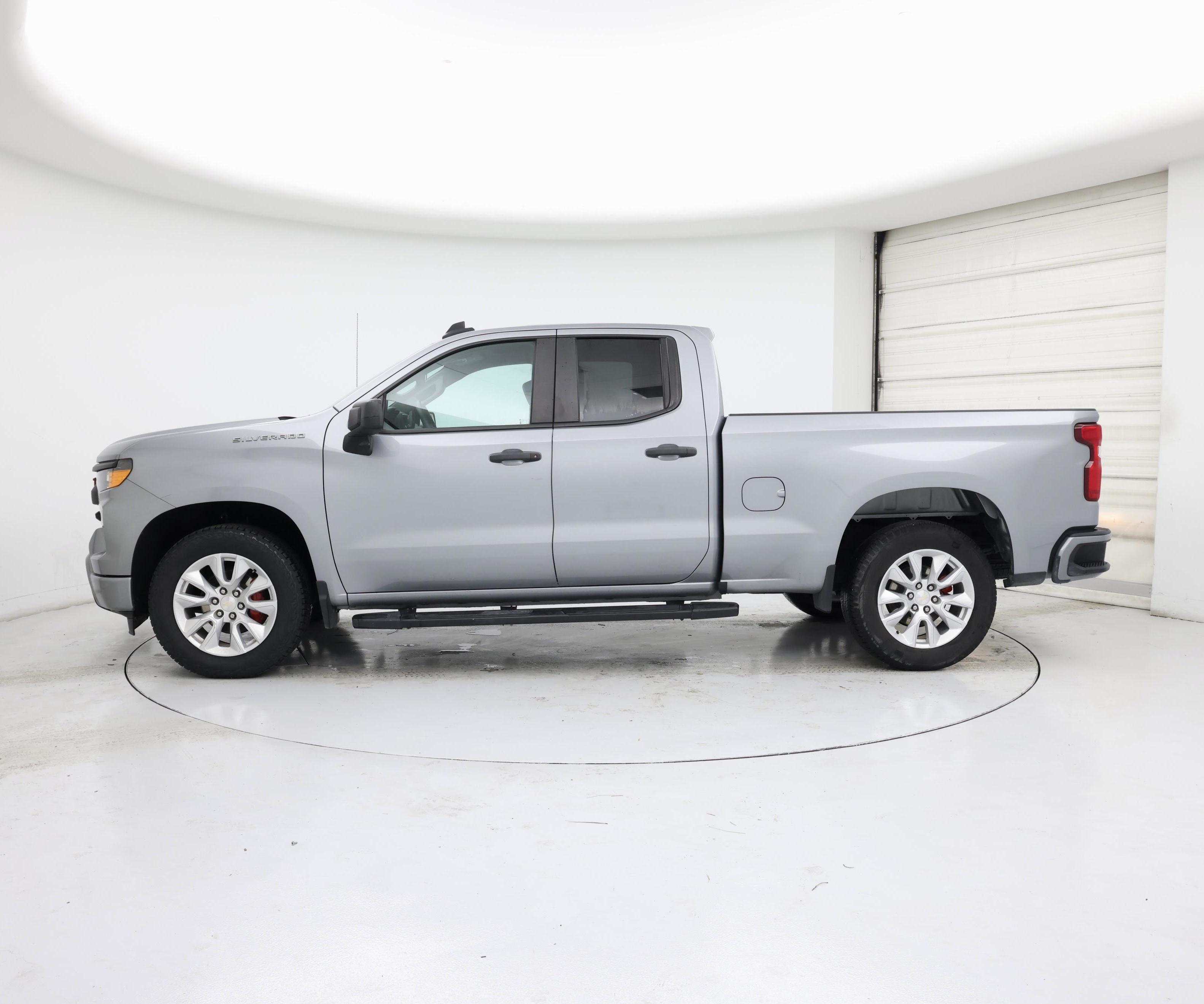 Thumbnail: 2024 Chevrolet Silverado 1500 - 3