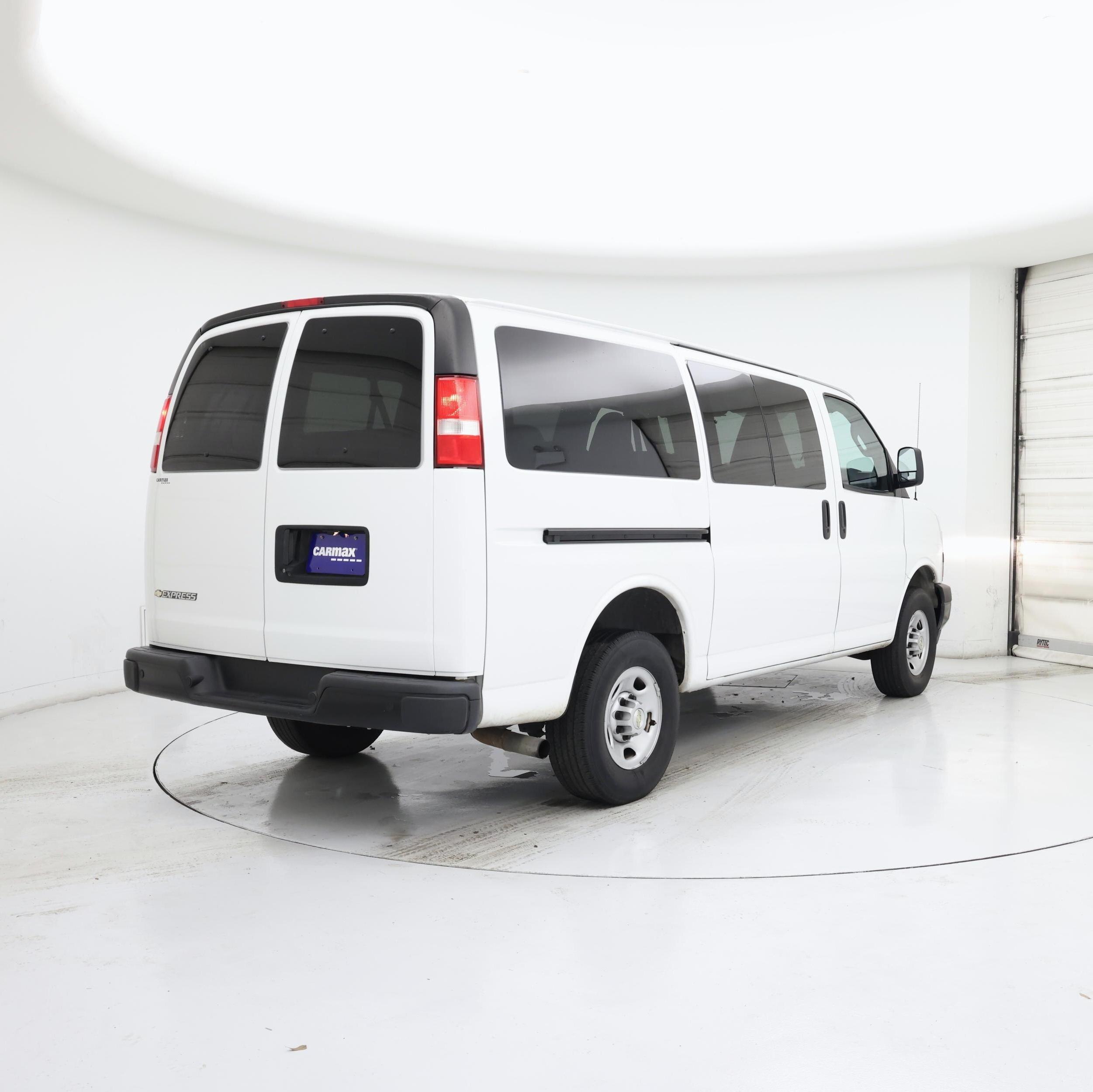 Thumbnail: 2023 Chevrolet Express - 8