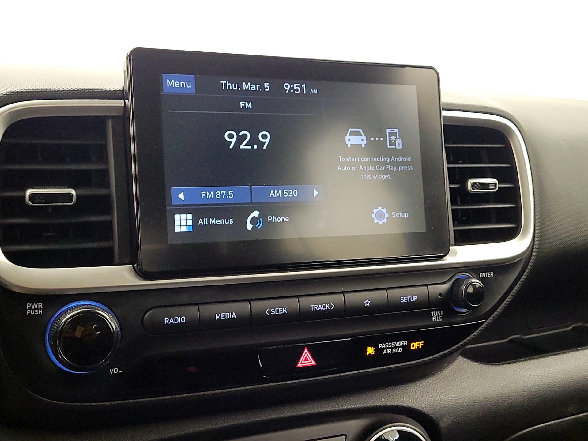 Thumbnail: 2021 Hyundai Venue - 15