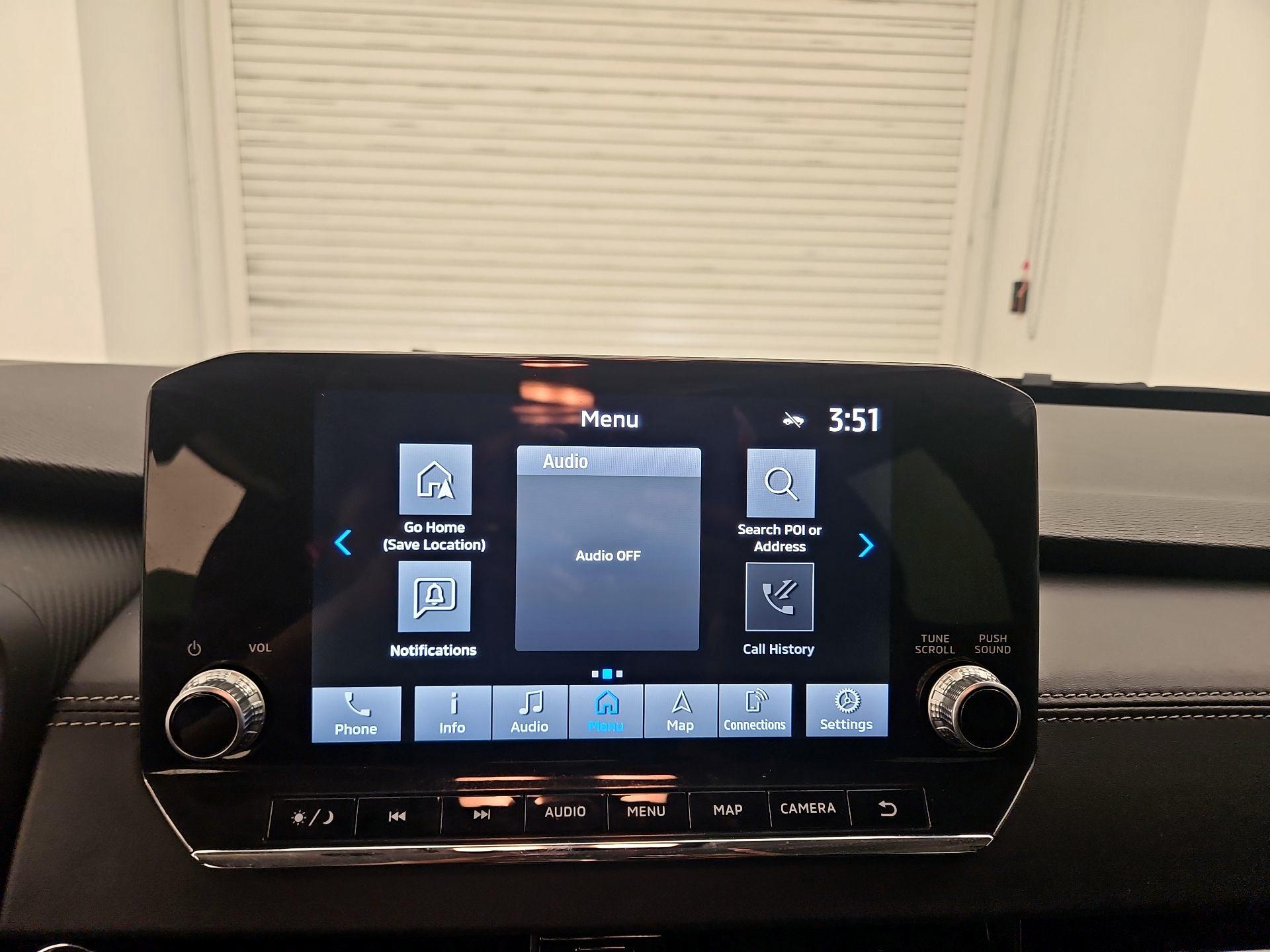 Thumbnail: 2022 Mitsubishi Outlander - 16