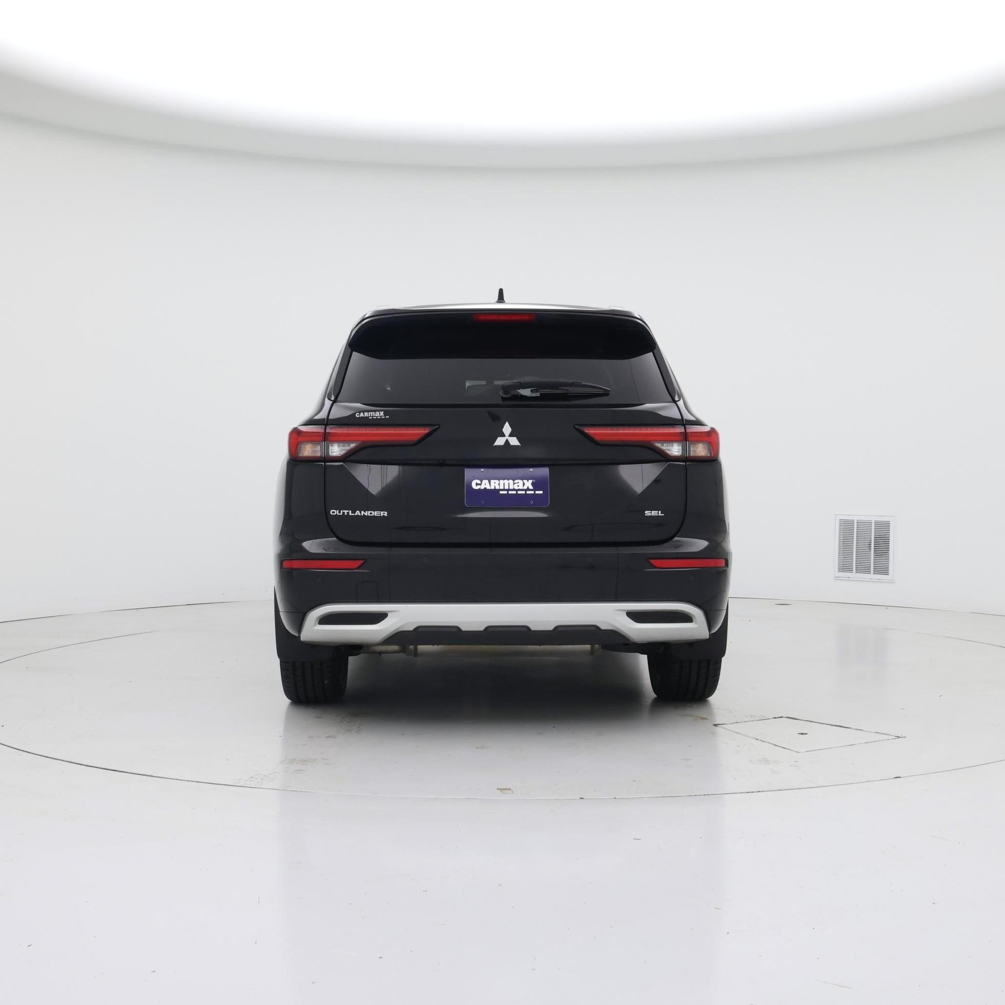 Thumbnail: 2022 Mitsubishi Outlander - 6