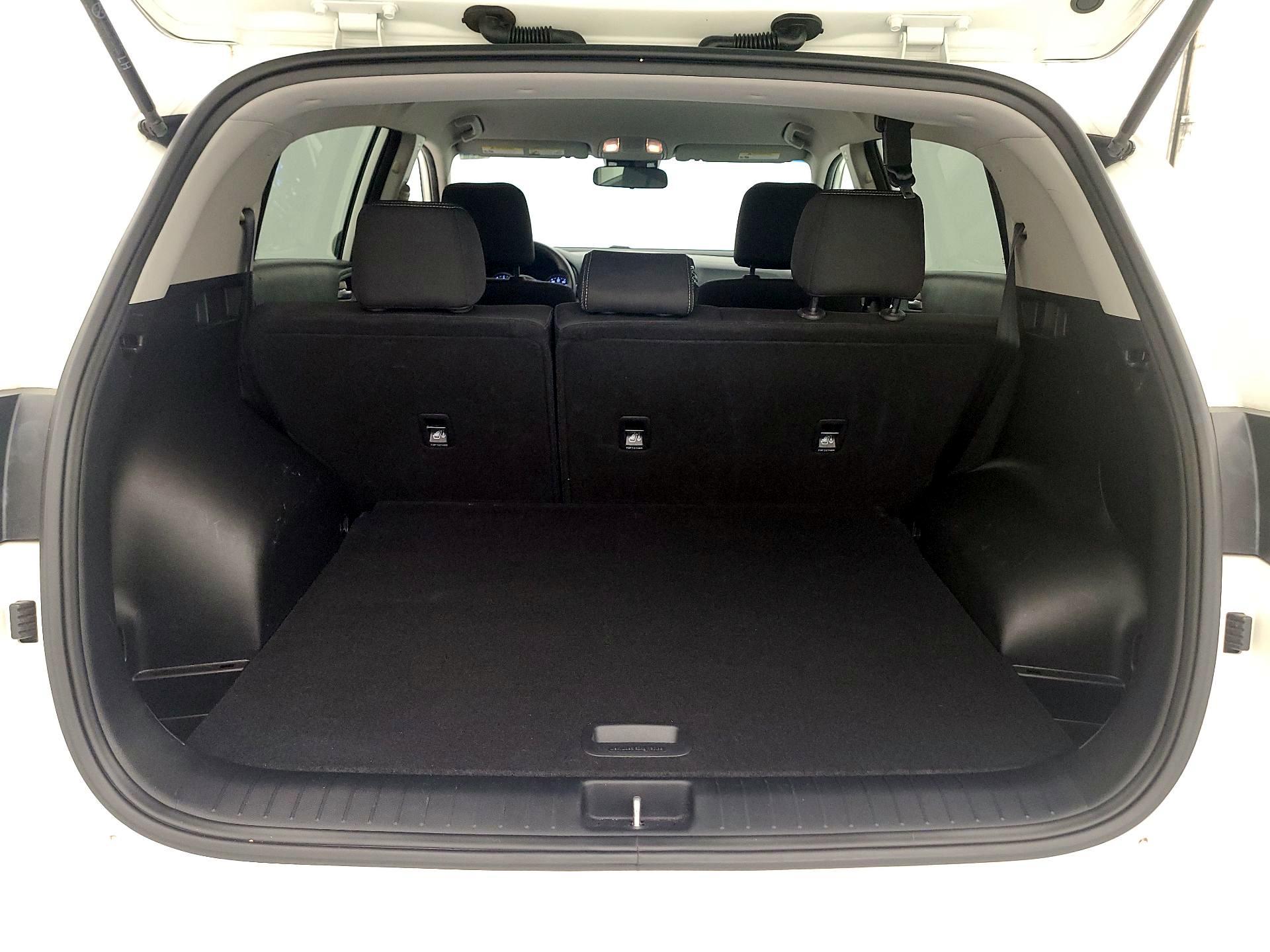 Thumbnail: 2021 Kia Sportage - 19