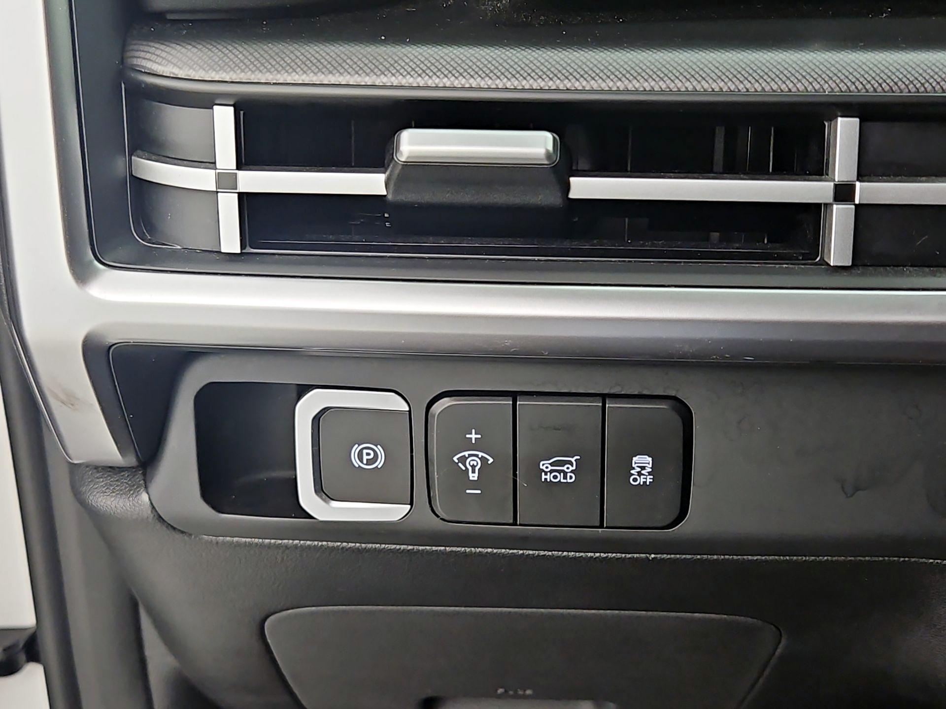 Thumbnail: 2025 Hyundai Santa Fe - 13