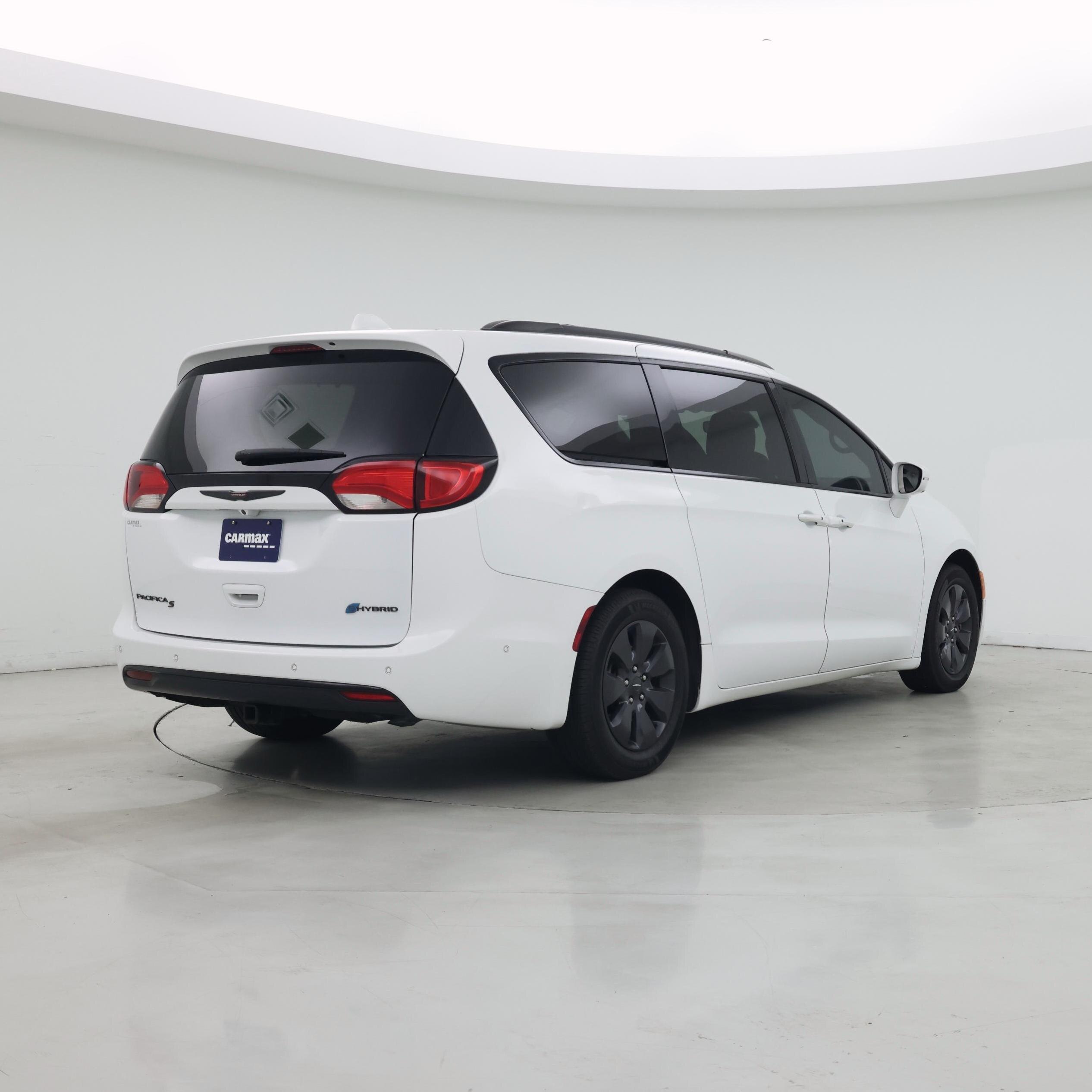 Thumbnail: 2020 Chrysler Pacifica - 8
