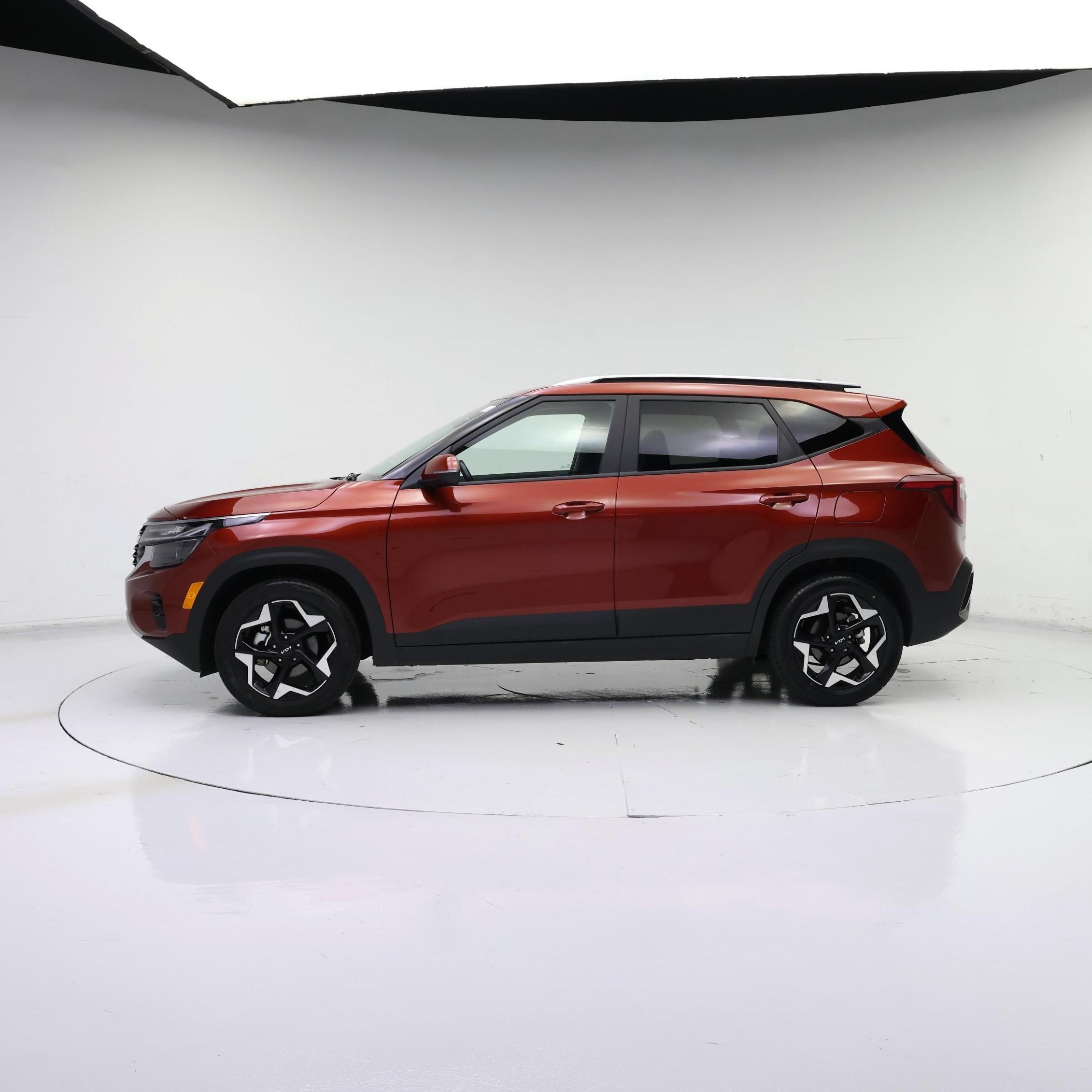 Thumbnail: 2025 Kia Seltos - 3