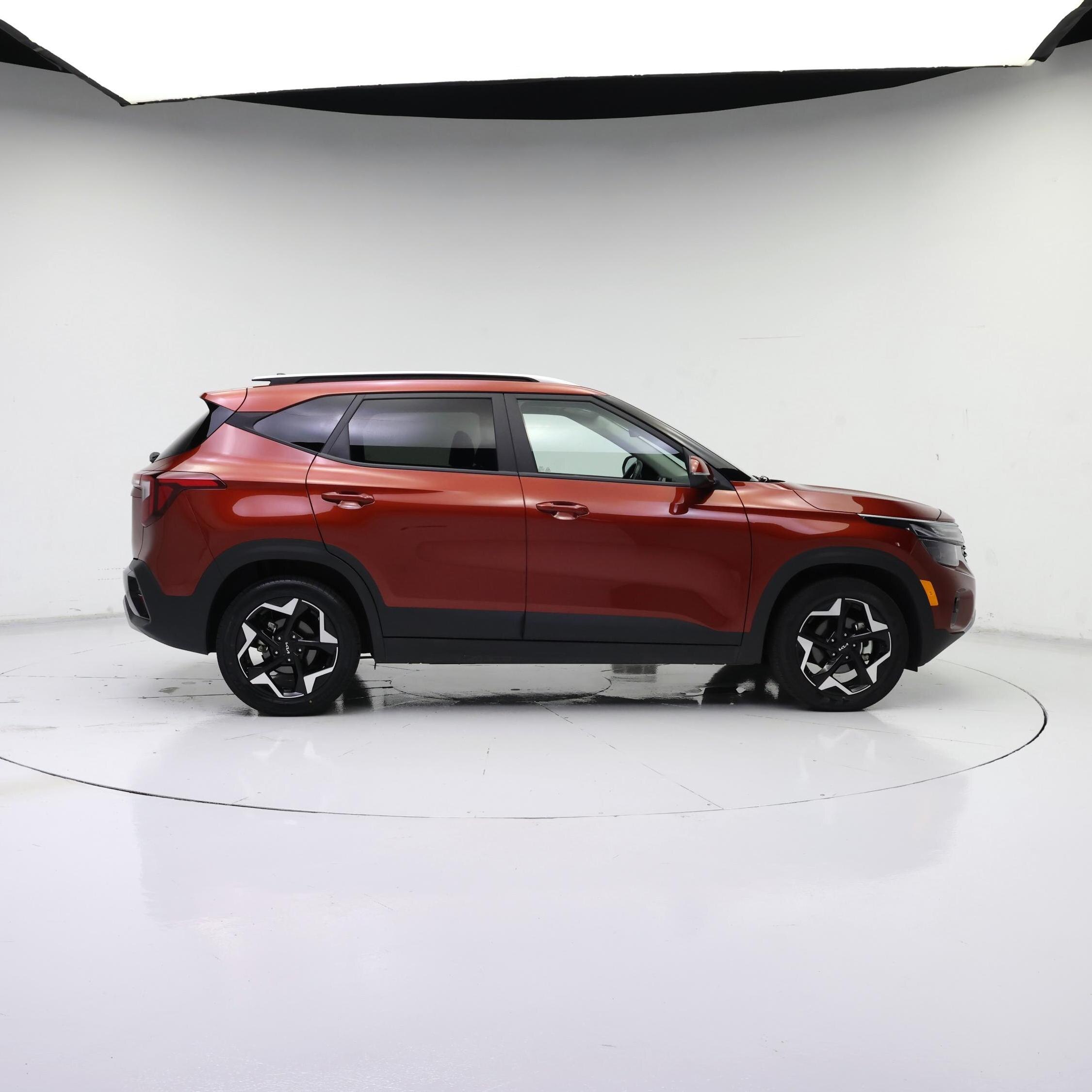 Thumbnail: 2025 Kia Seltos - 7