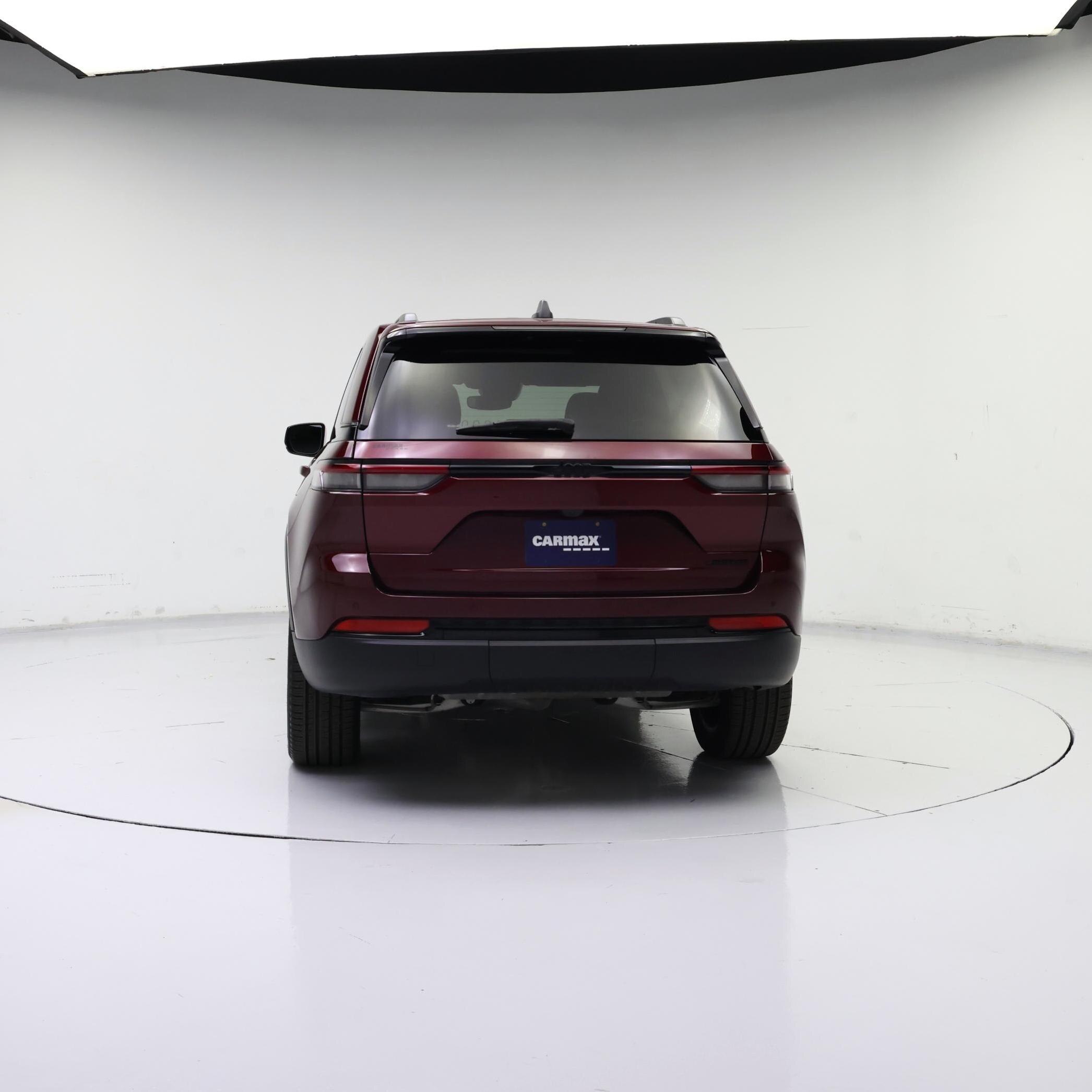 Thumbnail: 2024 Jeep Grand Cherokee - 6