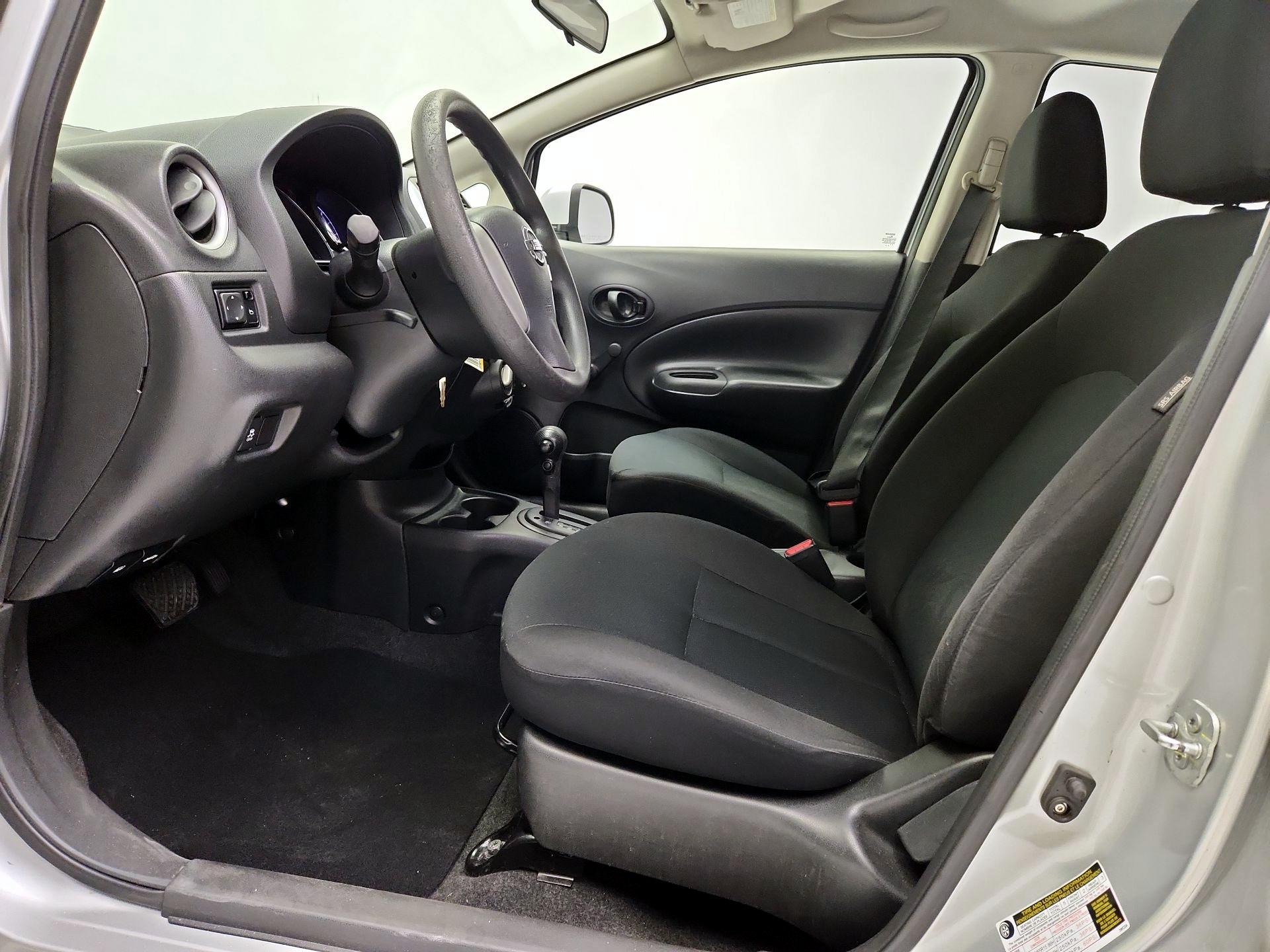 Thumbnail: 2014 Nissan Versa Note - 11
