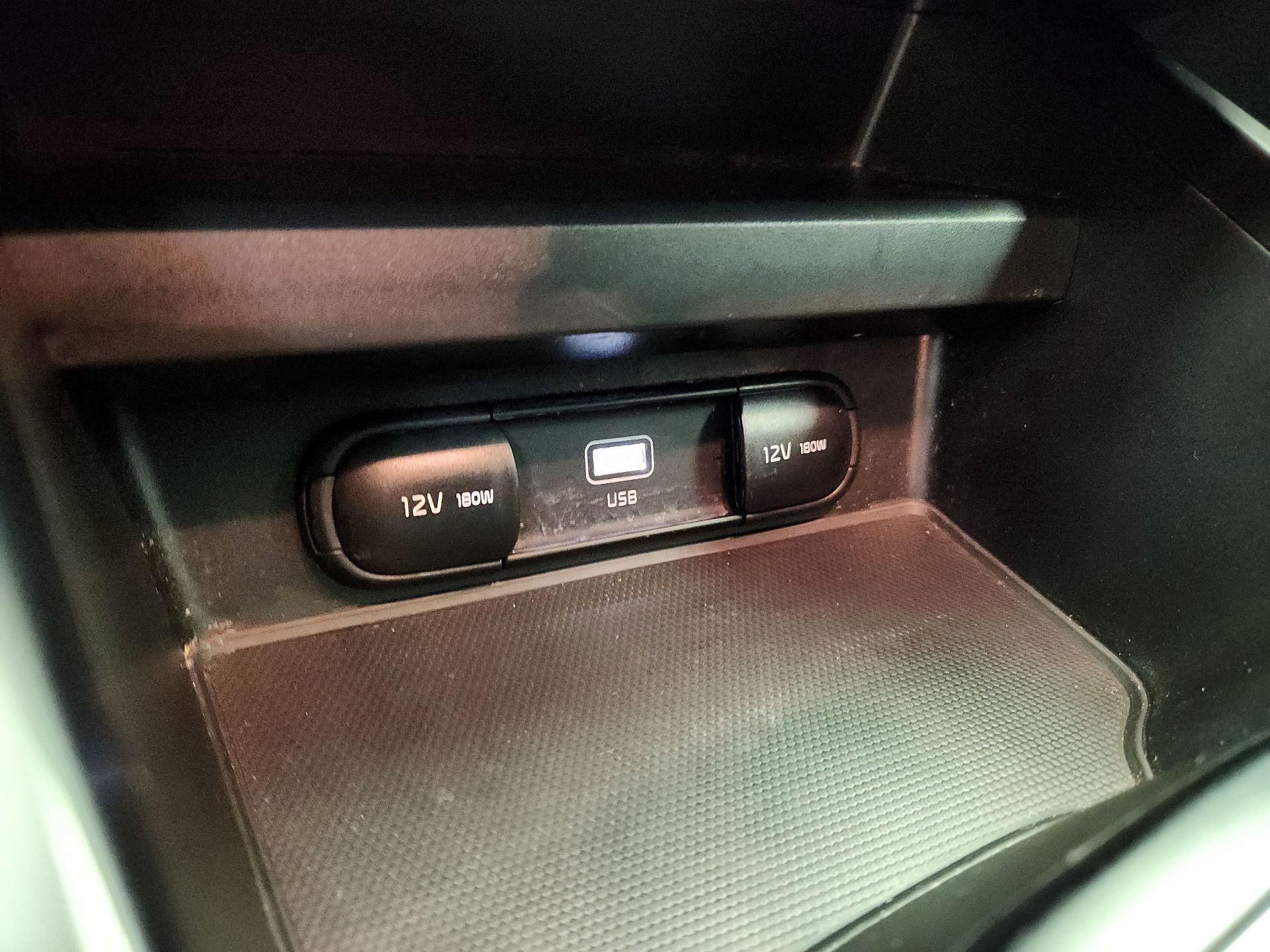 Thumbnail: 2025 Kia Soul - 18