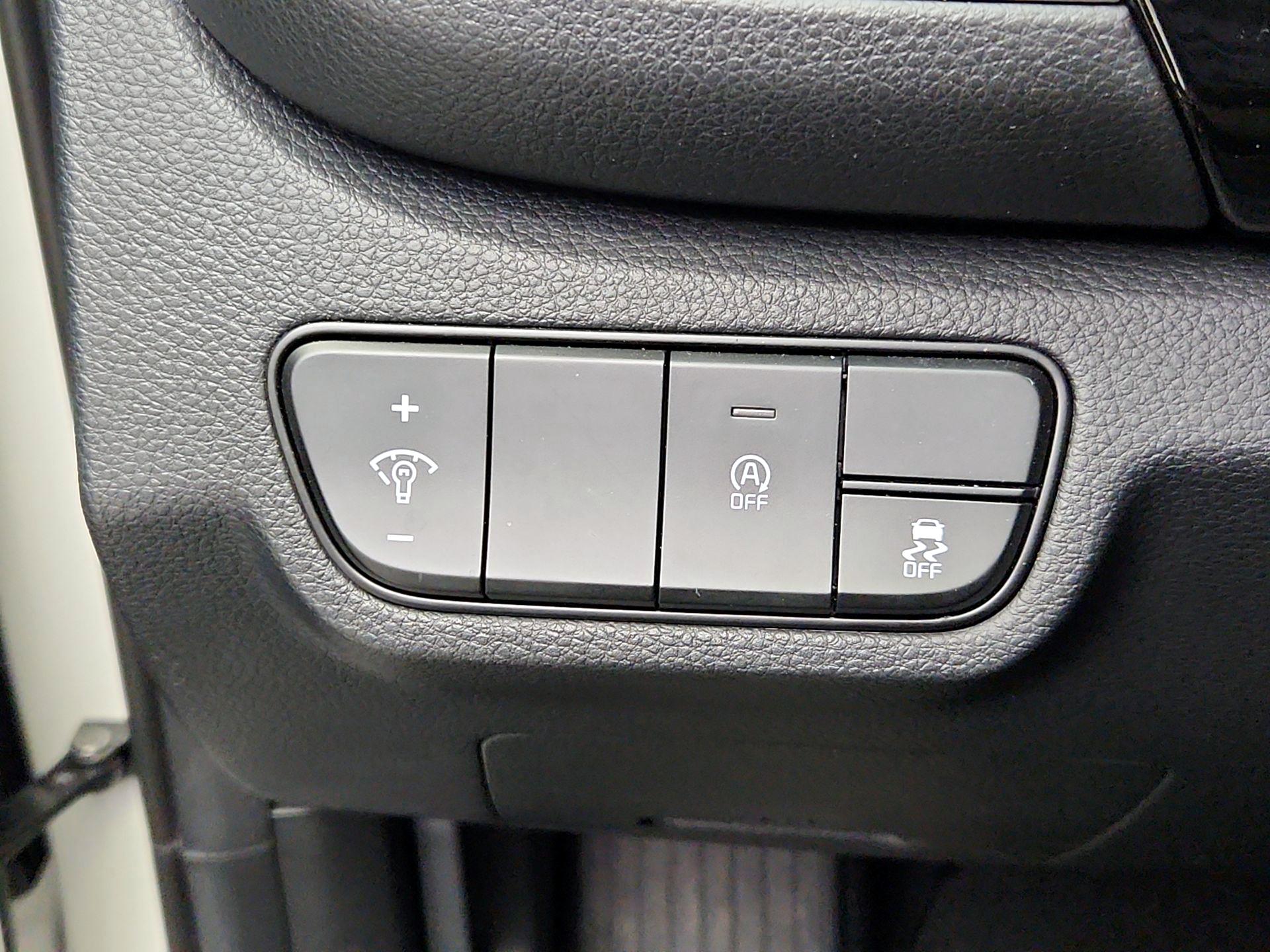 Thumbnail: 2025 Kia Seltos - 13