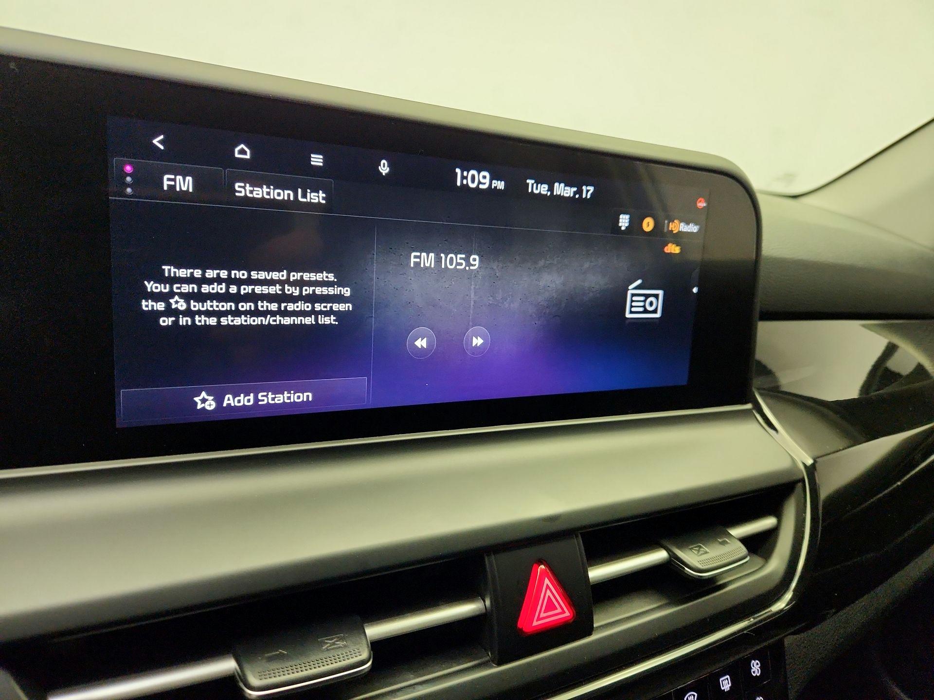 Thumbnail: 2025 Kia Seltos - 16