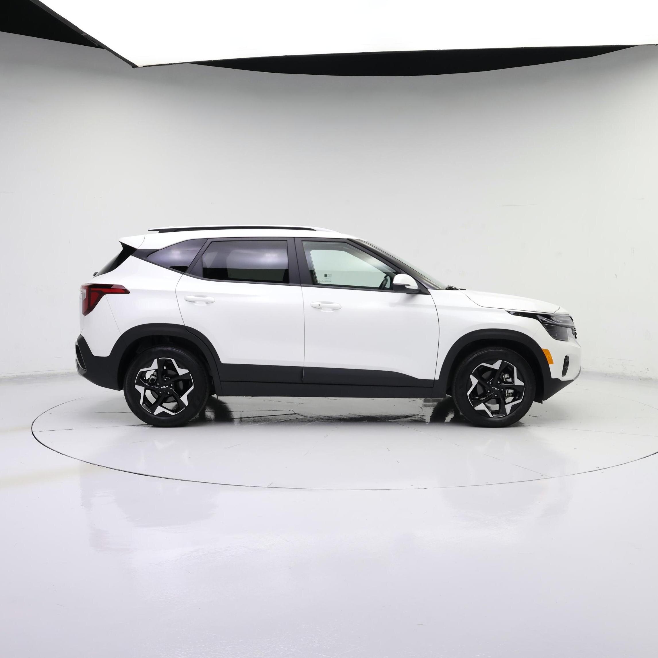 Thumbnail: 2025 Kia Seltos - 7