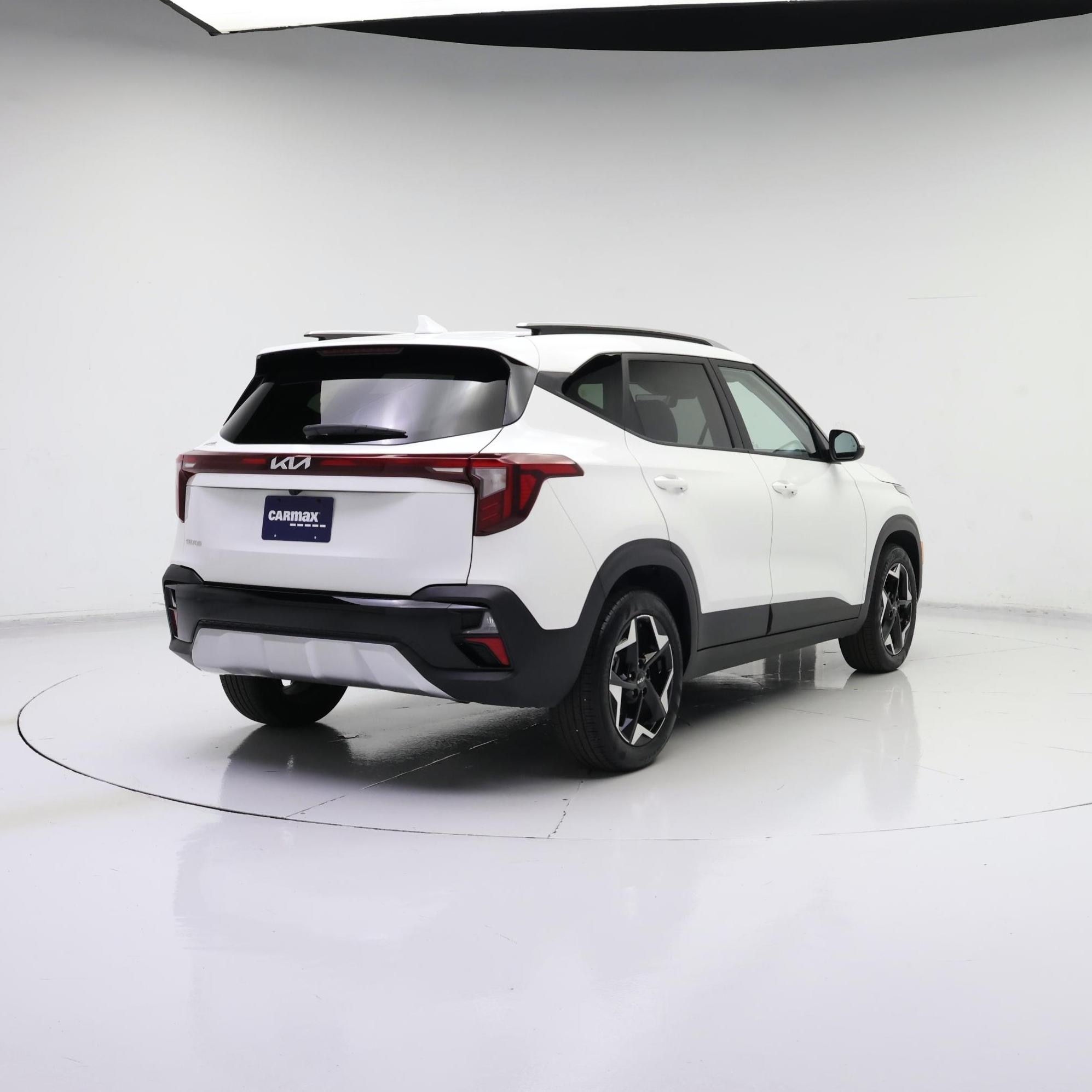 Thumbnail: 2025 Kia Seltos - 8