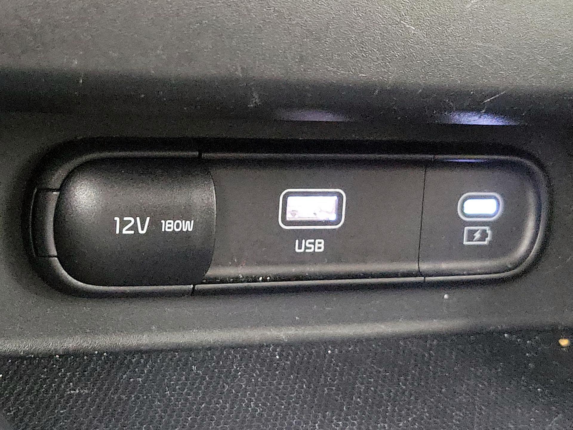 Thumbnail: 2025 Kia Seltos - 19