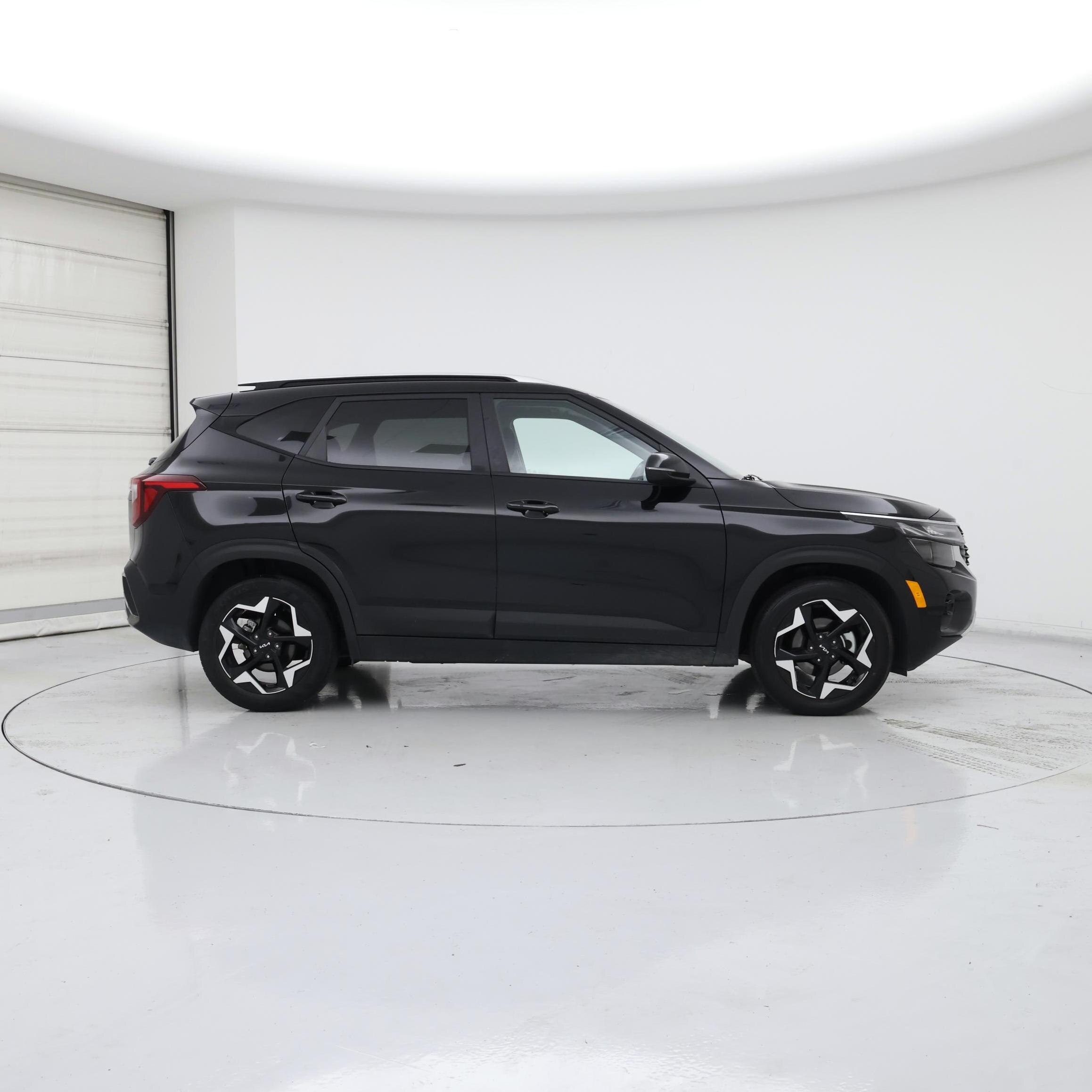 Thumbnail: 2025 Kia Seltos - 7