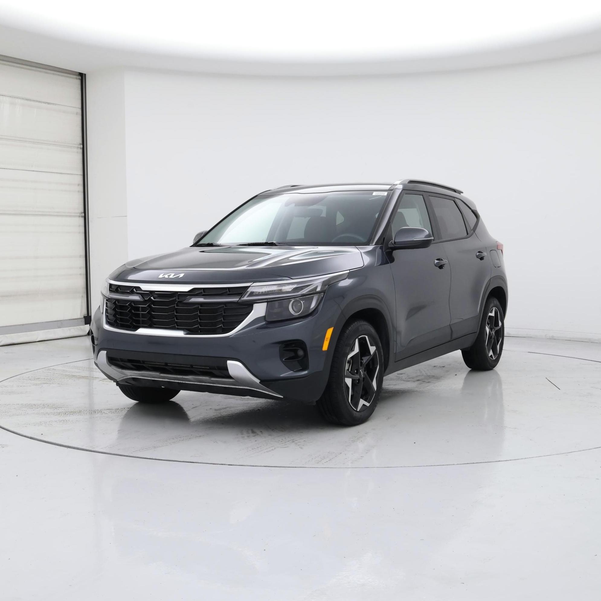 Thumbnail: 2025 Kia Seltos - 4