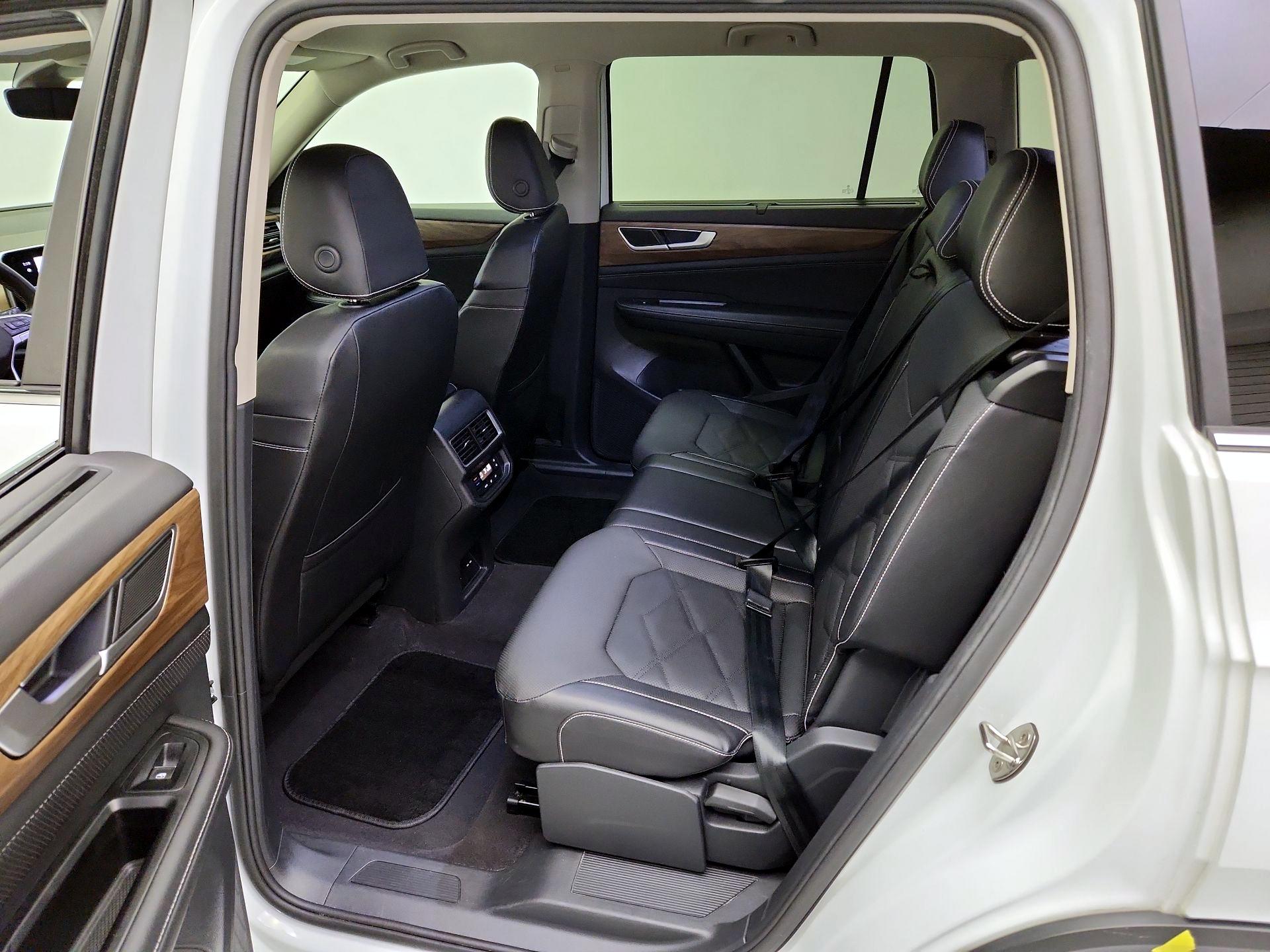 Thumbnail: 2025 Volkswagen Atlas - 19