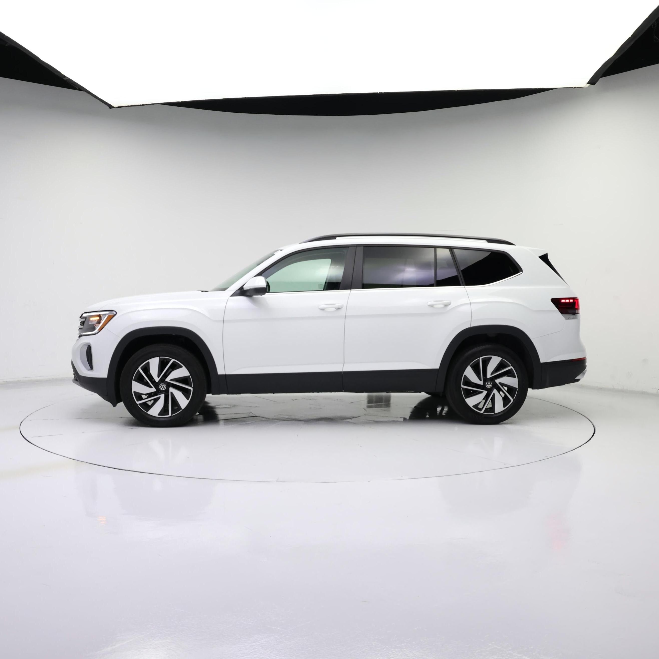 Thumbnail: 2025 Volkswagen Atlas - 3