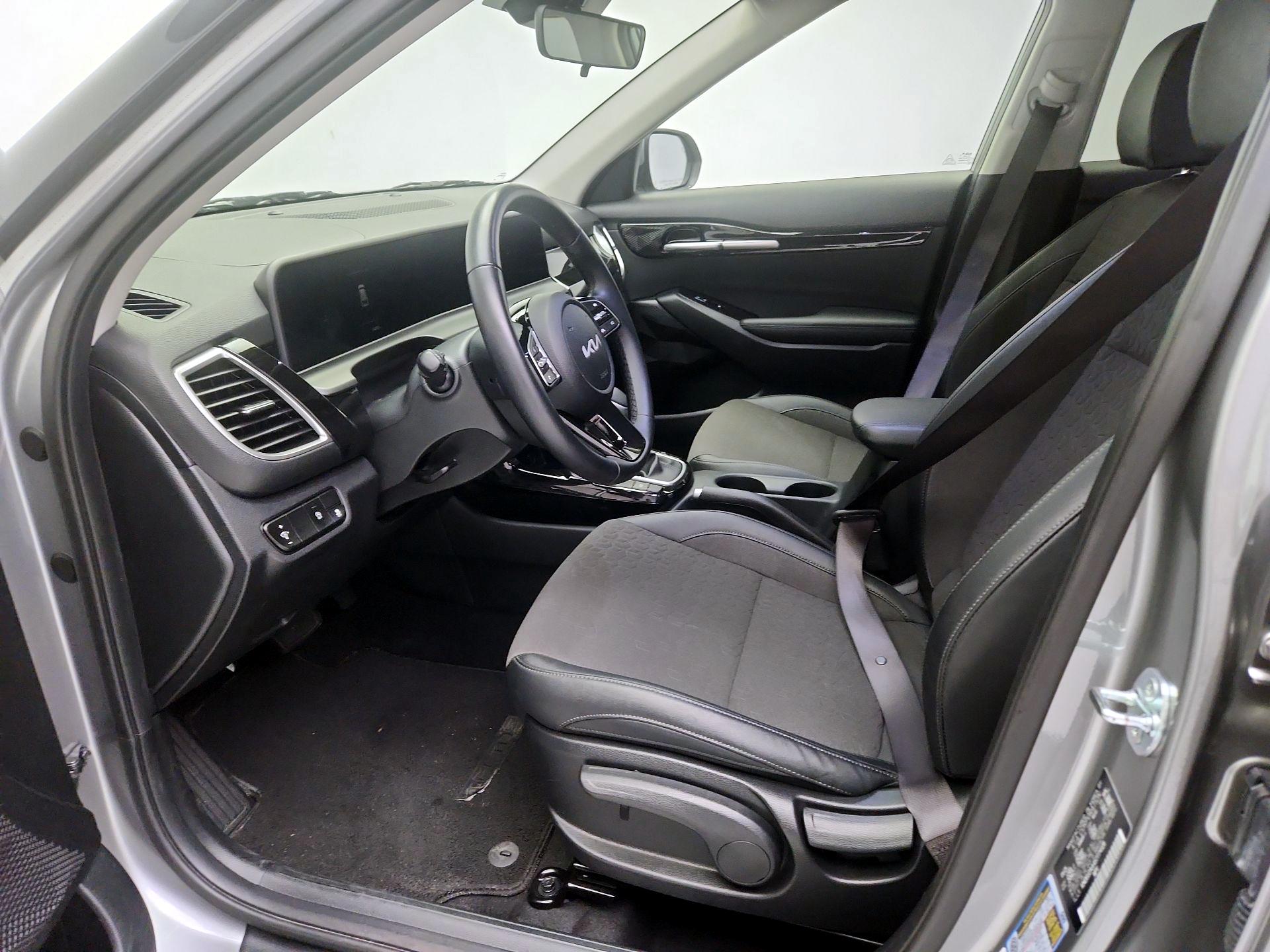 Thumbnail: 2025 Kia Seltos - 11