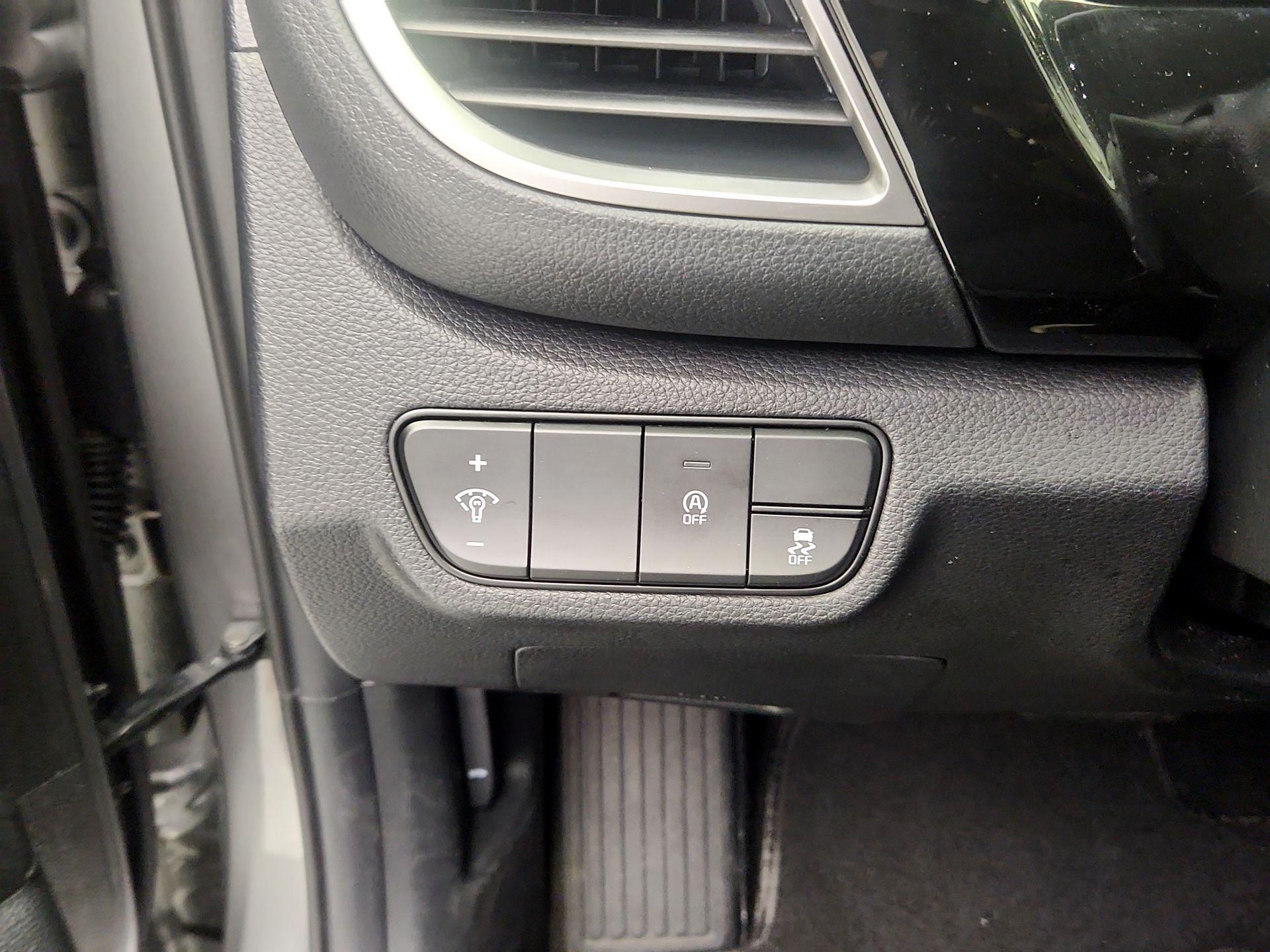 Thumbnail: 2025 Kia Seltos - 13