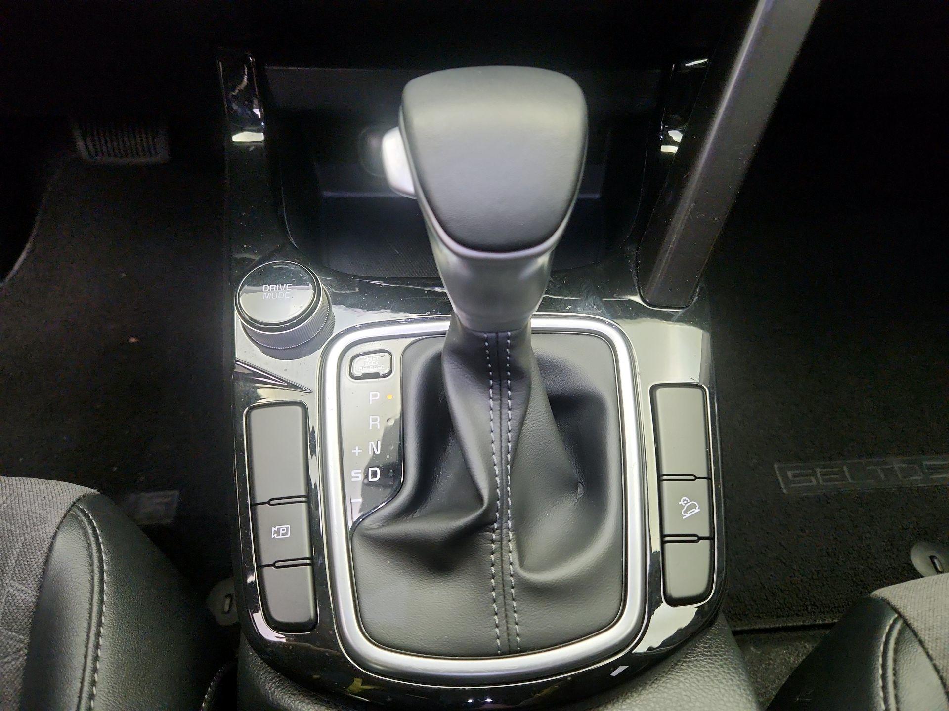 Thumbnail: 2025 Kia Seltos - 18