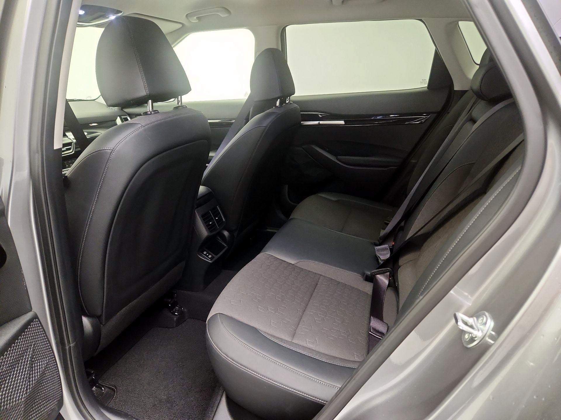 Thumbnail: 2025 Kia Seltos - 20