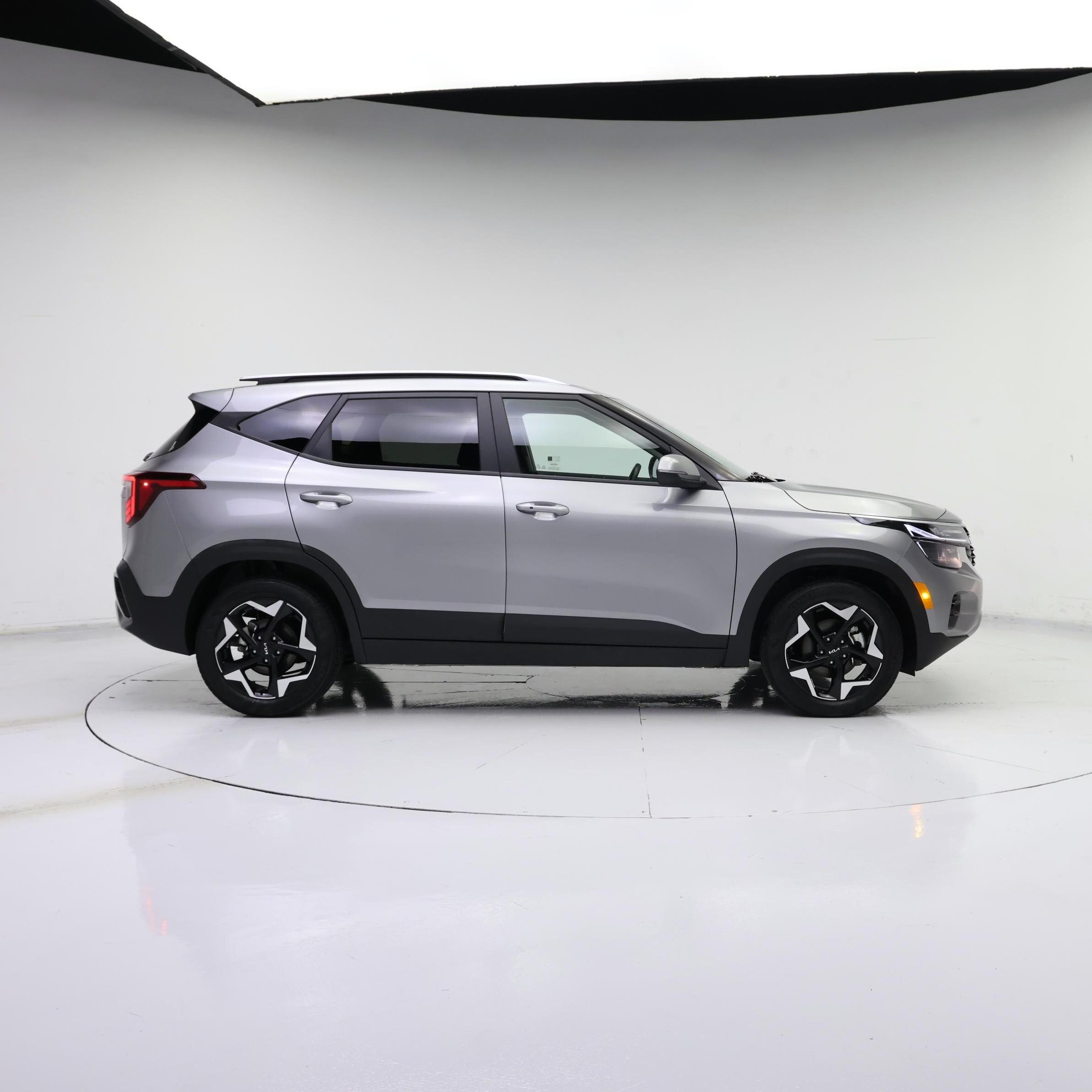 Thumbnail: 2025 Kia Seltos - 7