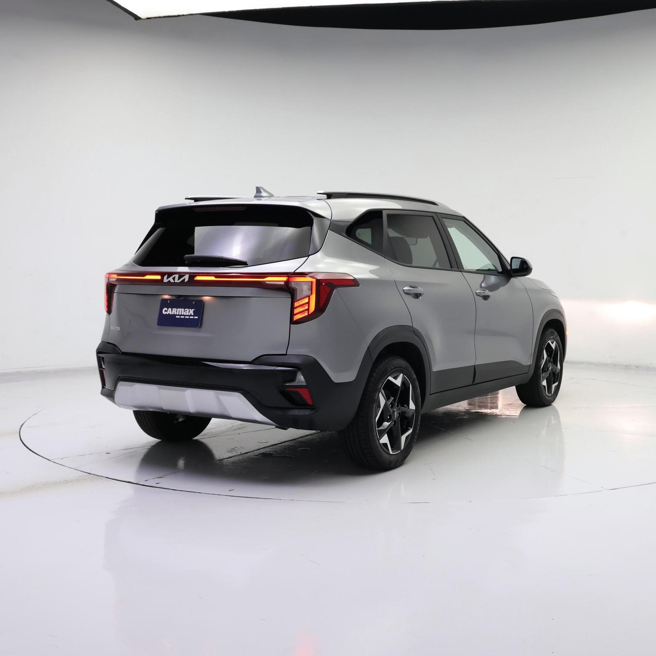 Thumbnail: 2025 Kia Seltos - 8