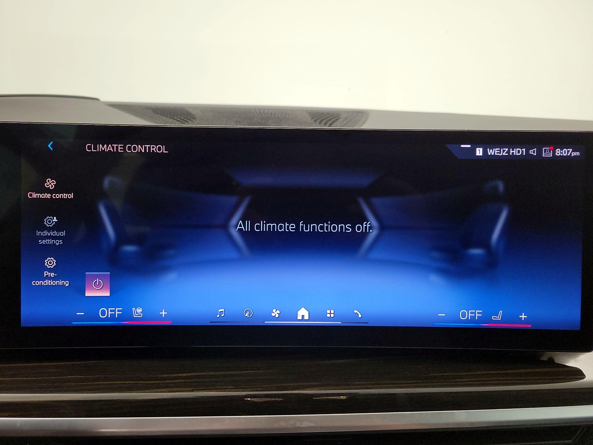 Thumbnail: 2024 BMW X5 - 17