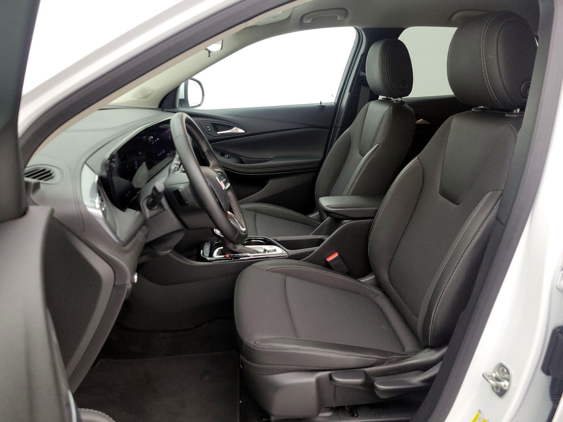 Thumbnail: 2025 Buick Encore GX - 11