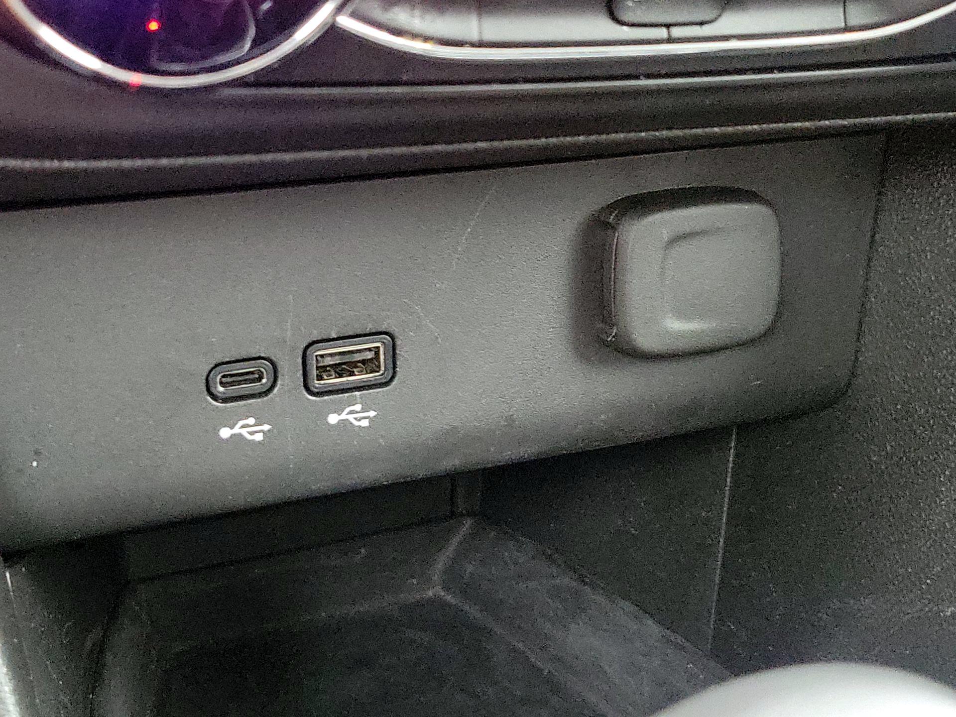 Thumbnail: 2025 Buick Encore GX - 18