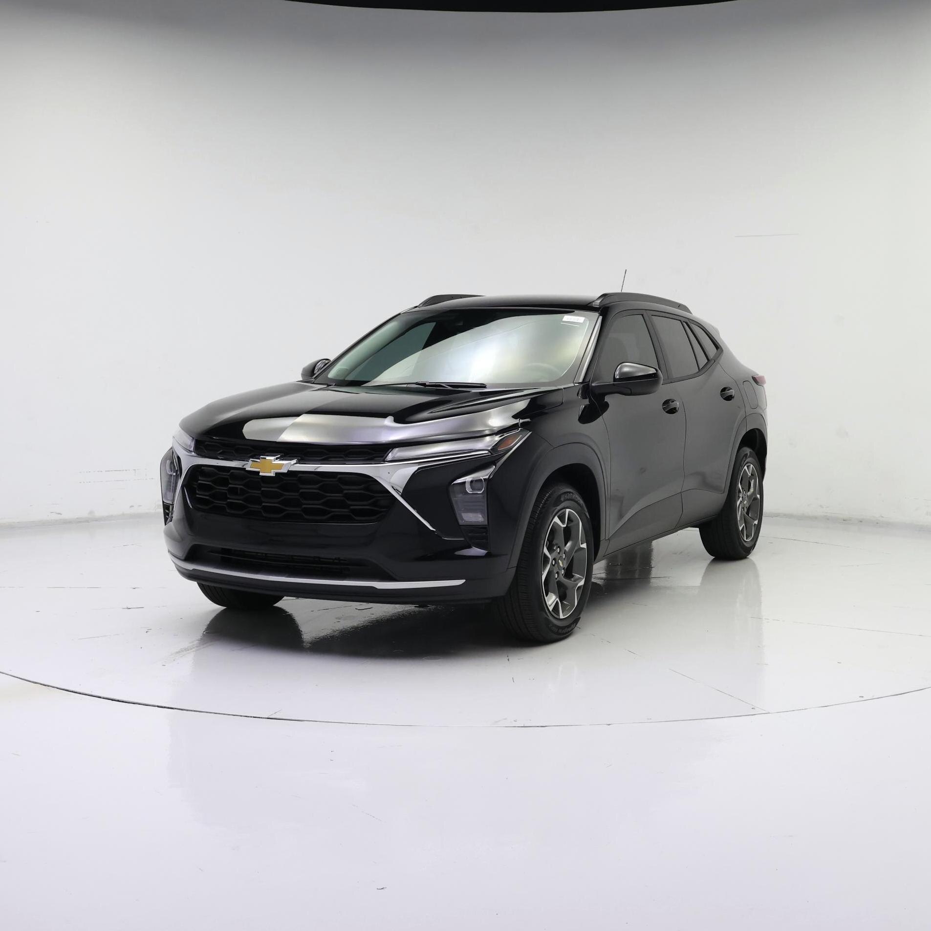 Thumbnail: 2024 Chevrolet Trax - 4