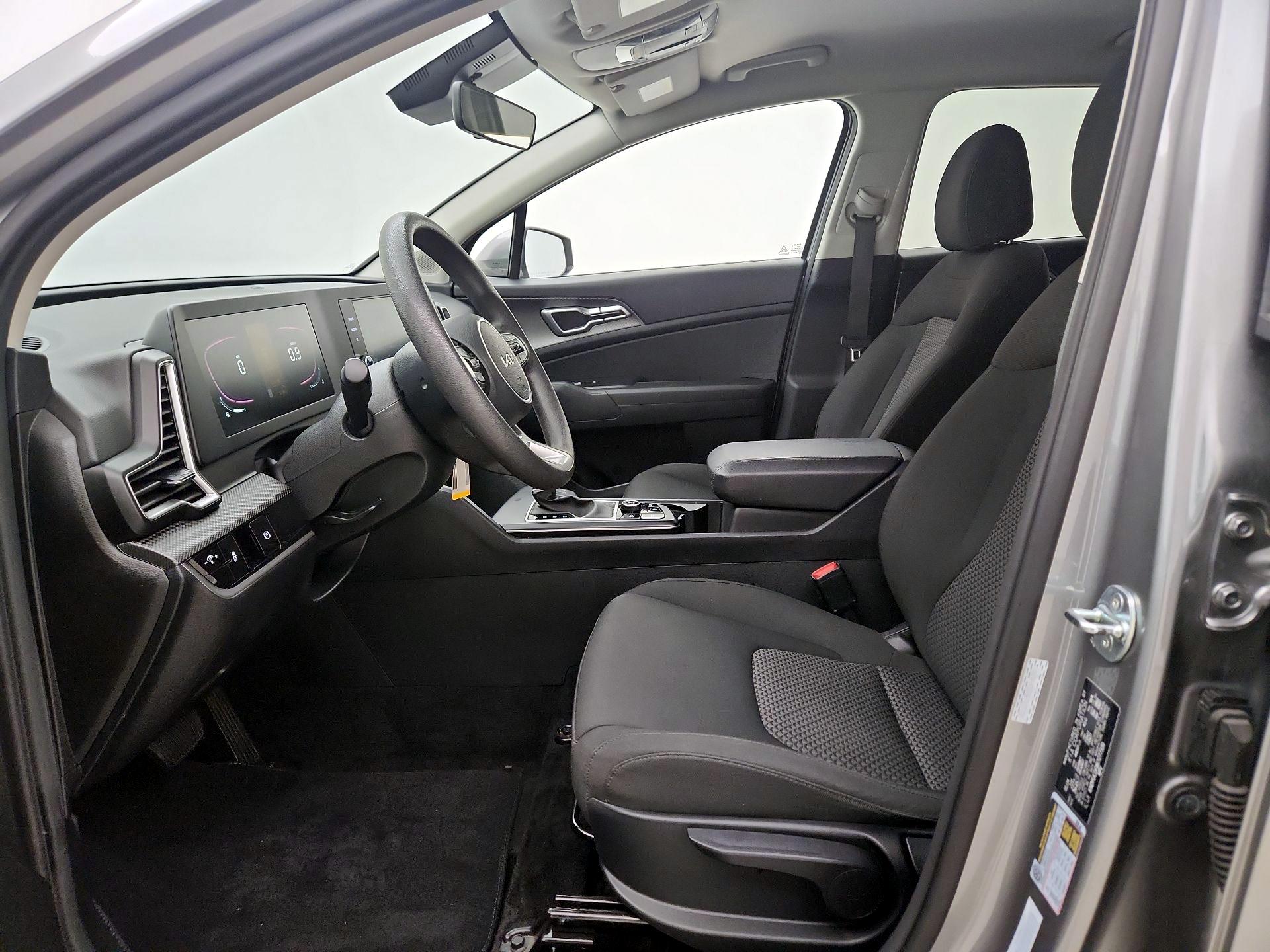 Thumbnail: 2024 Kia Sportage - 11