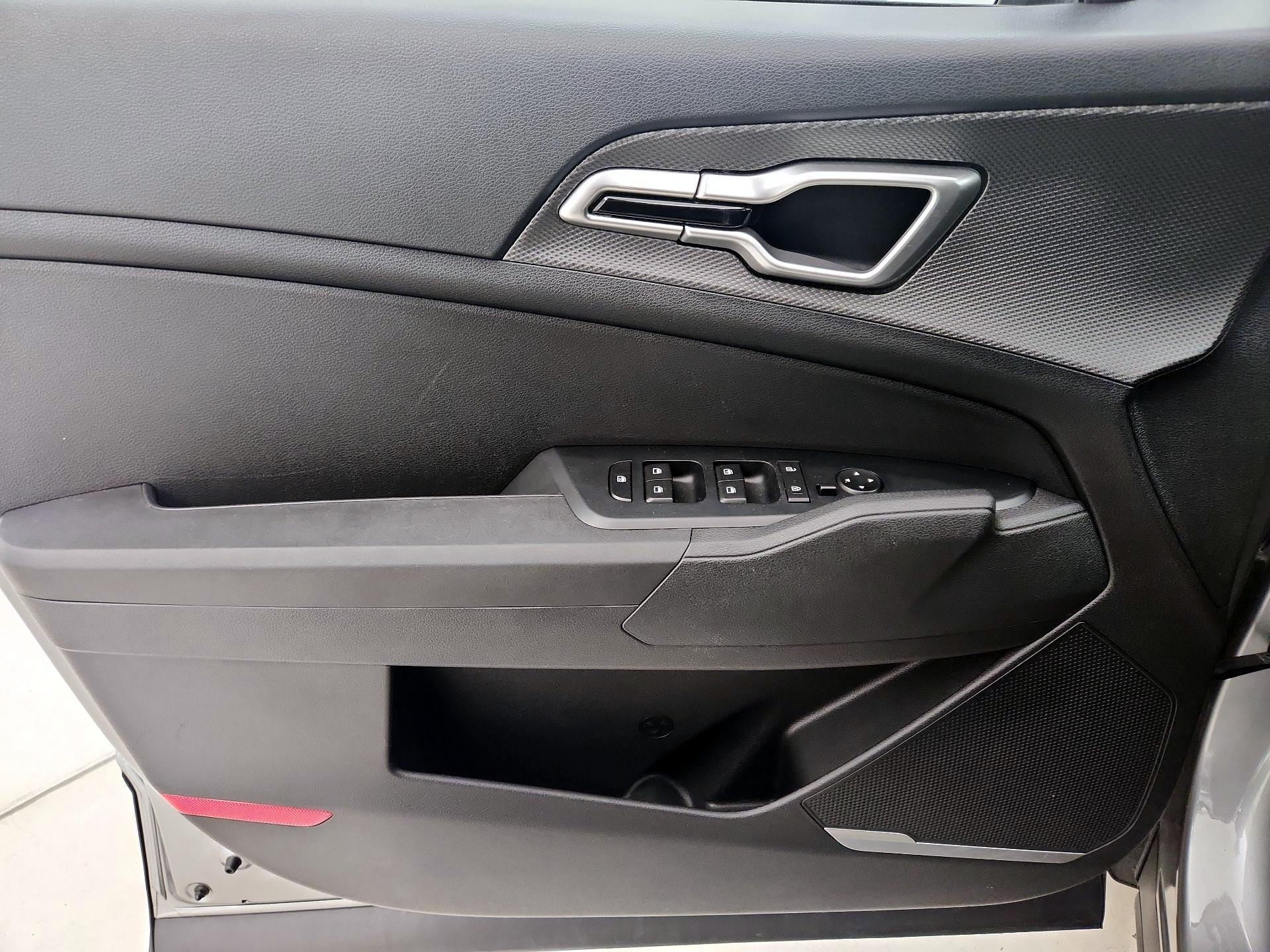 Thumbnail: 2024 Kia Sportage - 12