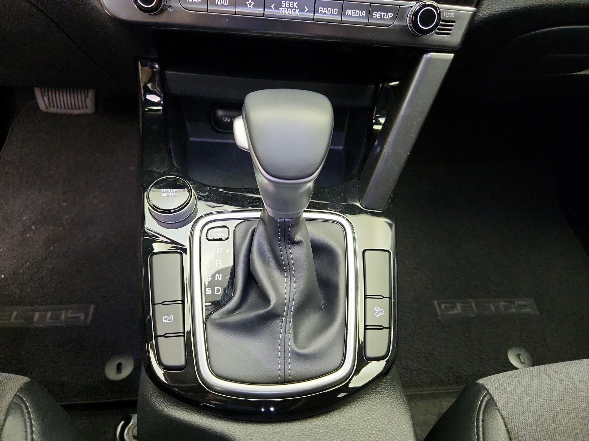 Thumbnail: 2025 Kia Seltos - 18